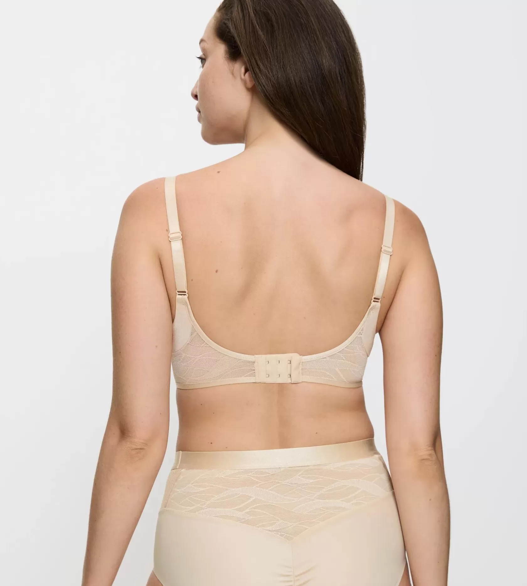 airy_sensation_5-3.webp Triumph AIRY SENSATION NudeBeige Best