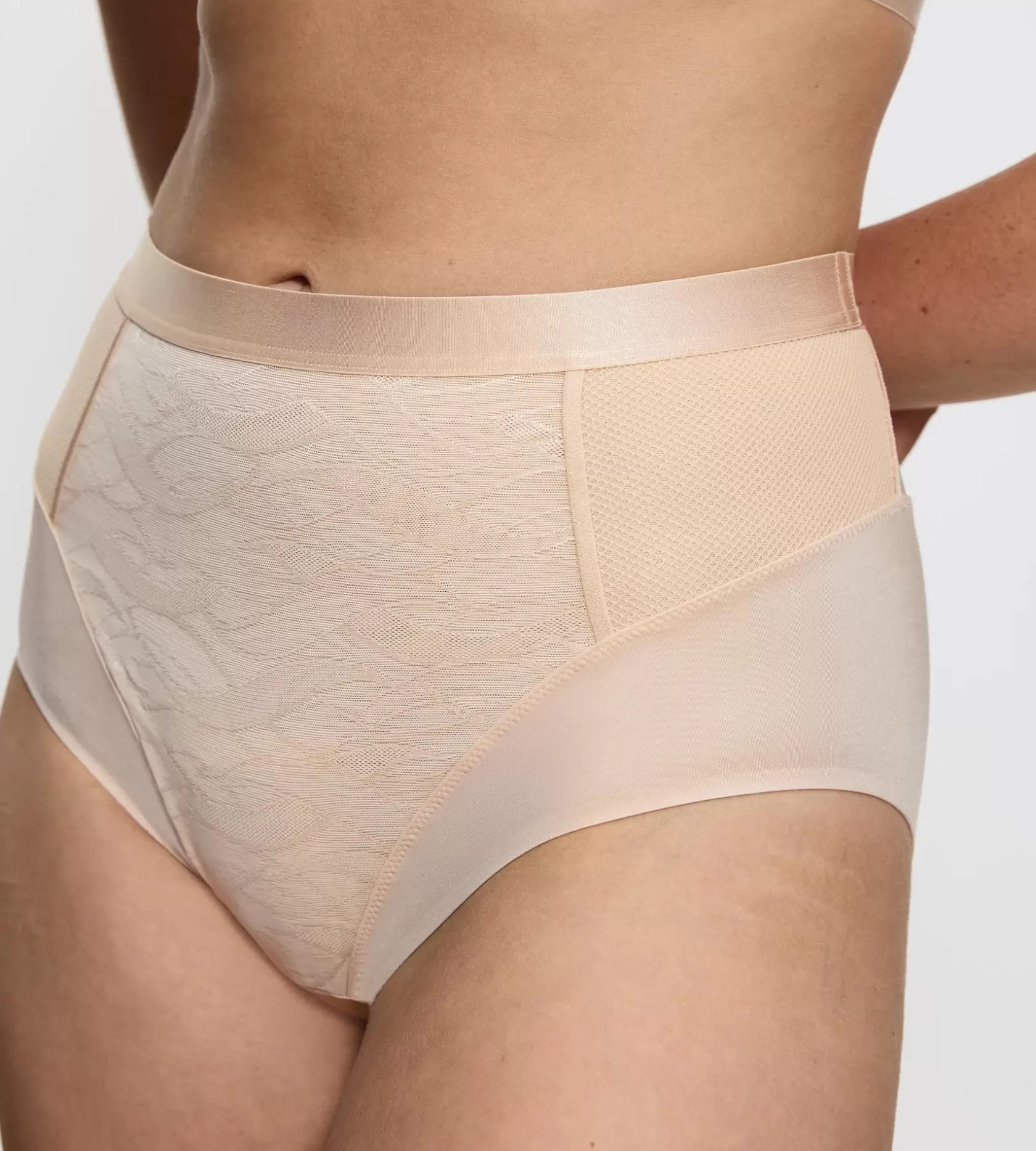 airy_sensation_7-1.webp Triumph AIRY SENSATION NudeBeige Discount