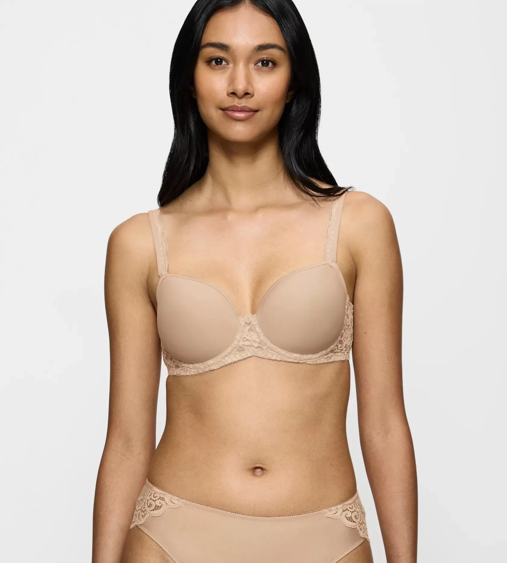 Triumph AMOURETTE Skin Shop