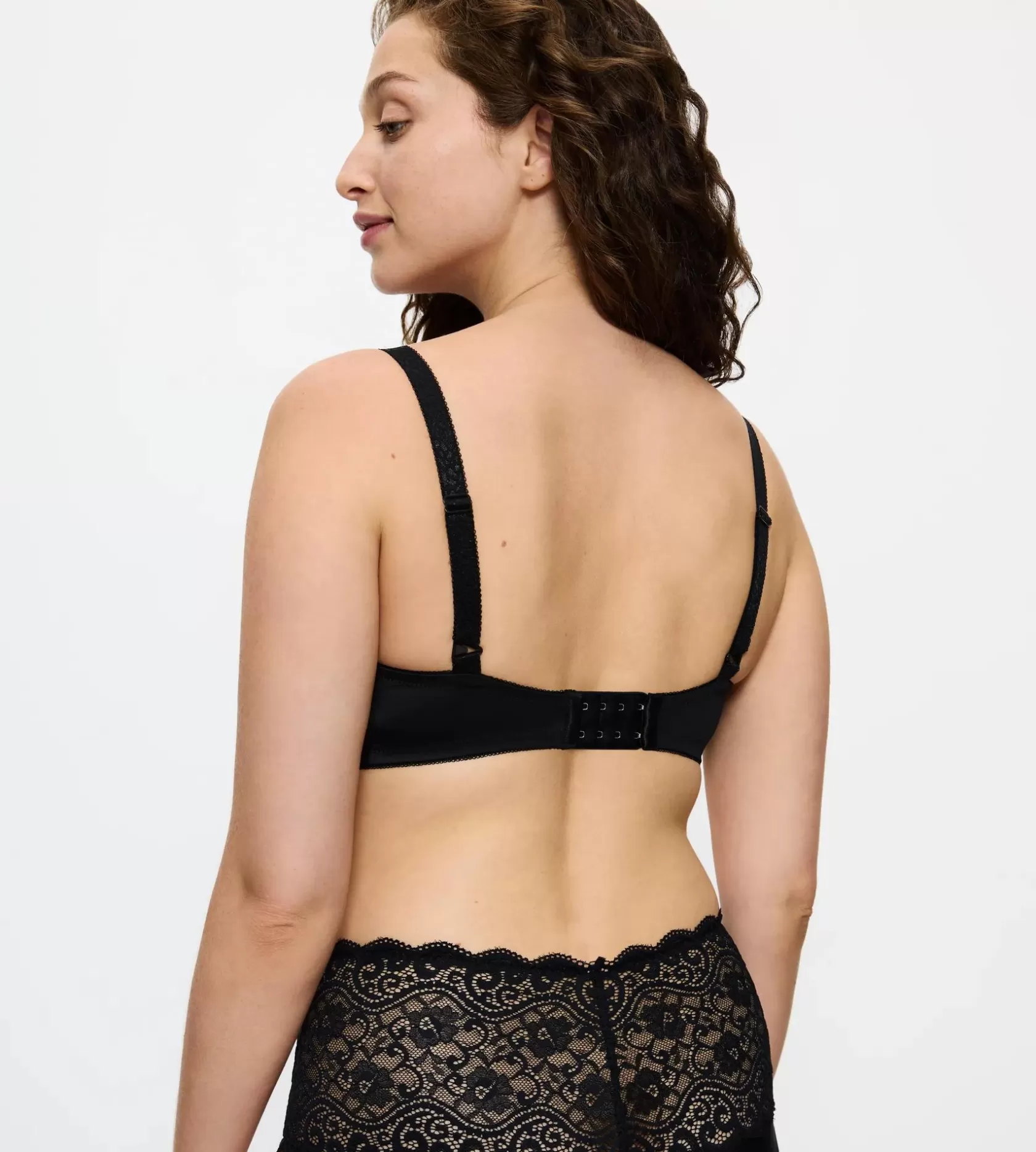 amourette_5-28.webp Triumph AMOURETTE Black Fashion