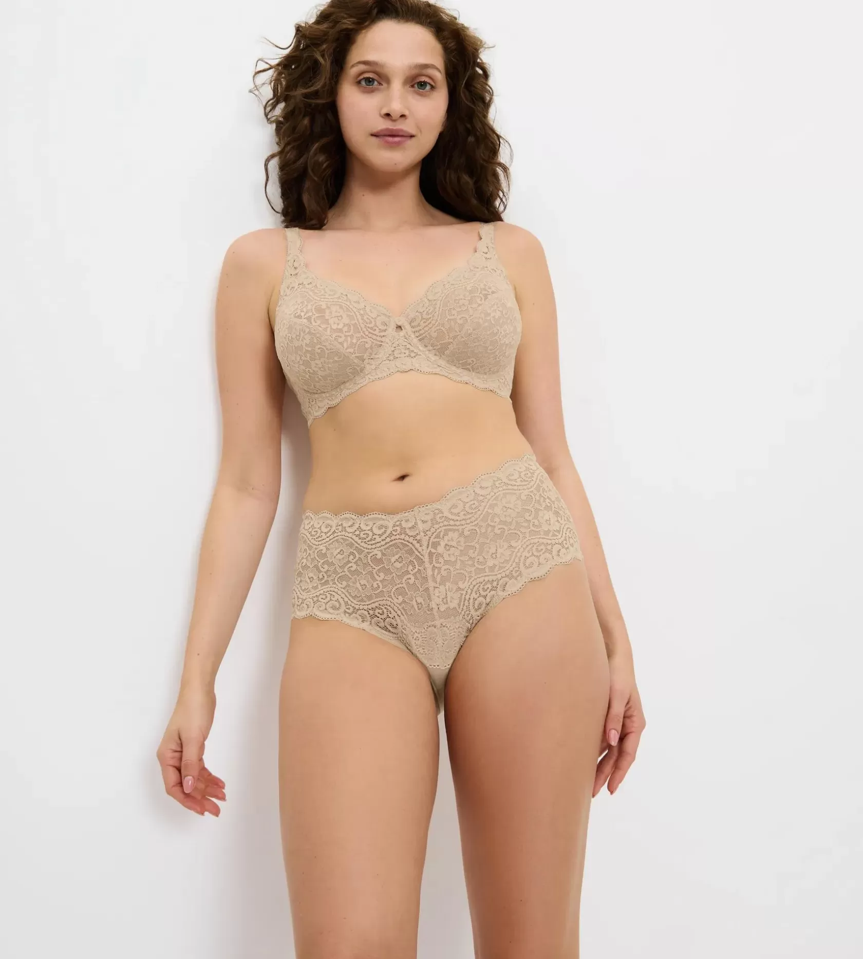 amourette_6-24.webp Triumph AMOURETTE Skin Fashion