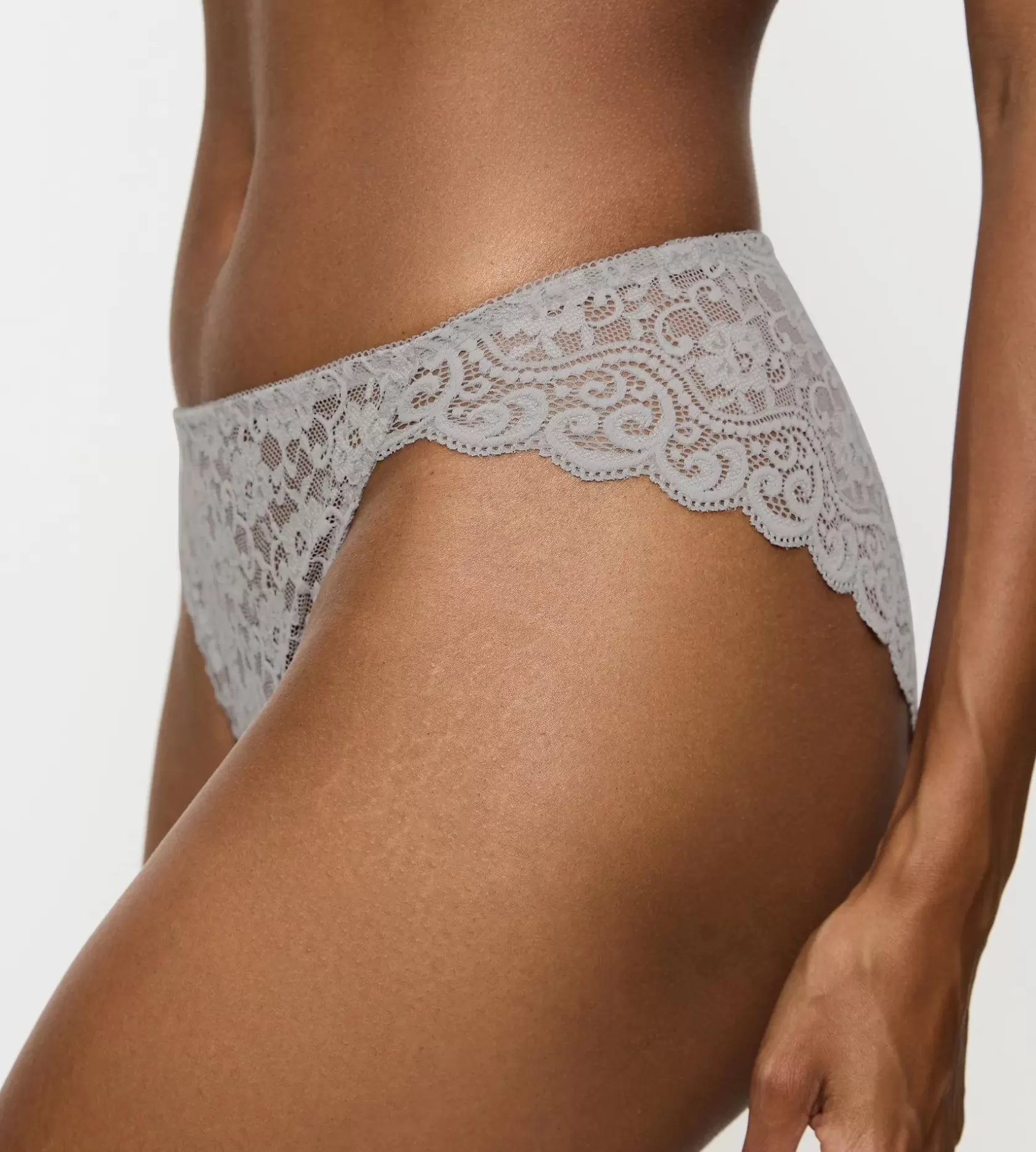 amourette_7-11.webp Triumph AMOURETTE Silentgrey Outlet