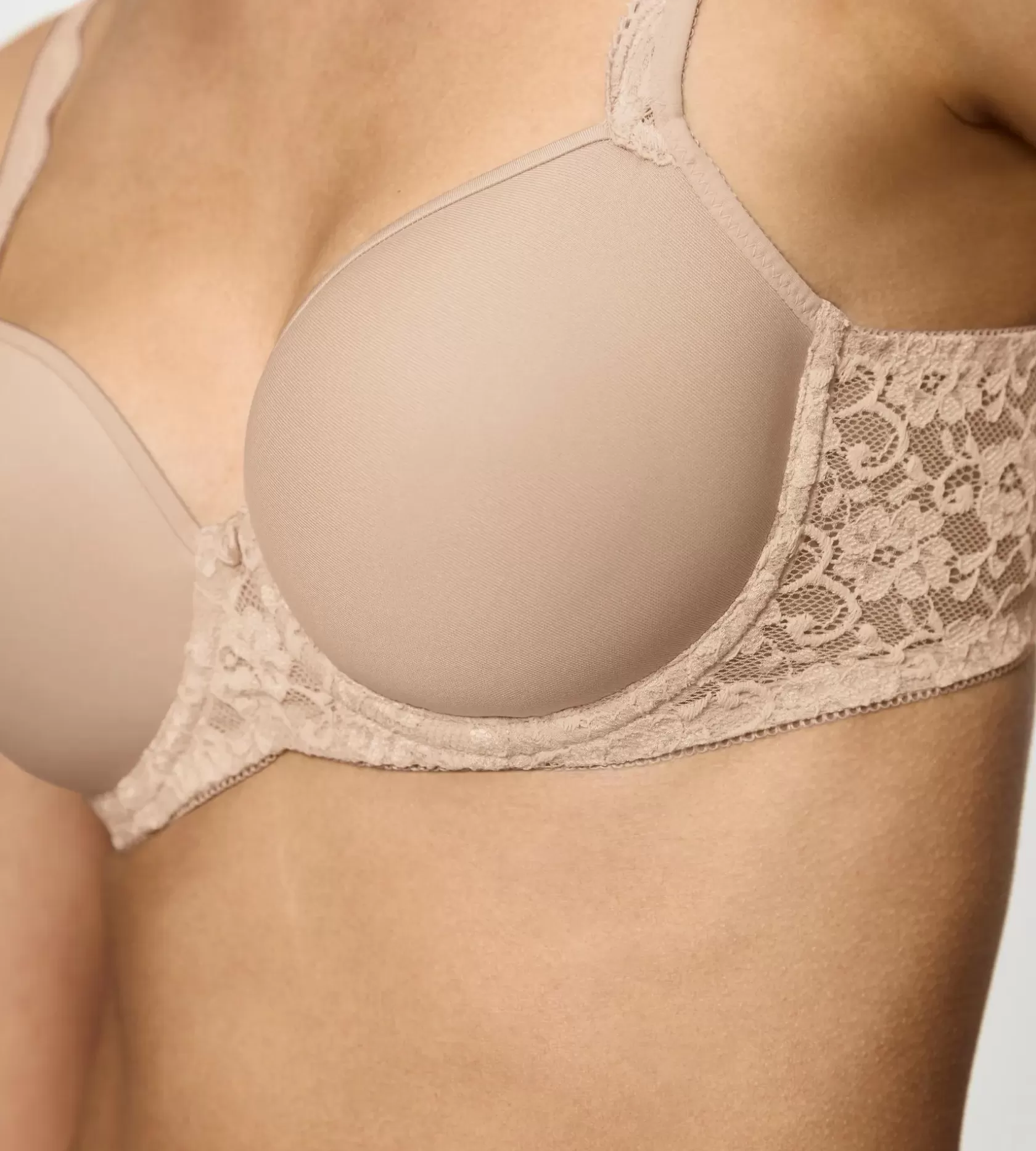 amourette_7-26.webp Triumph AMOURETTE Skin Shop