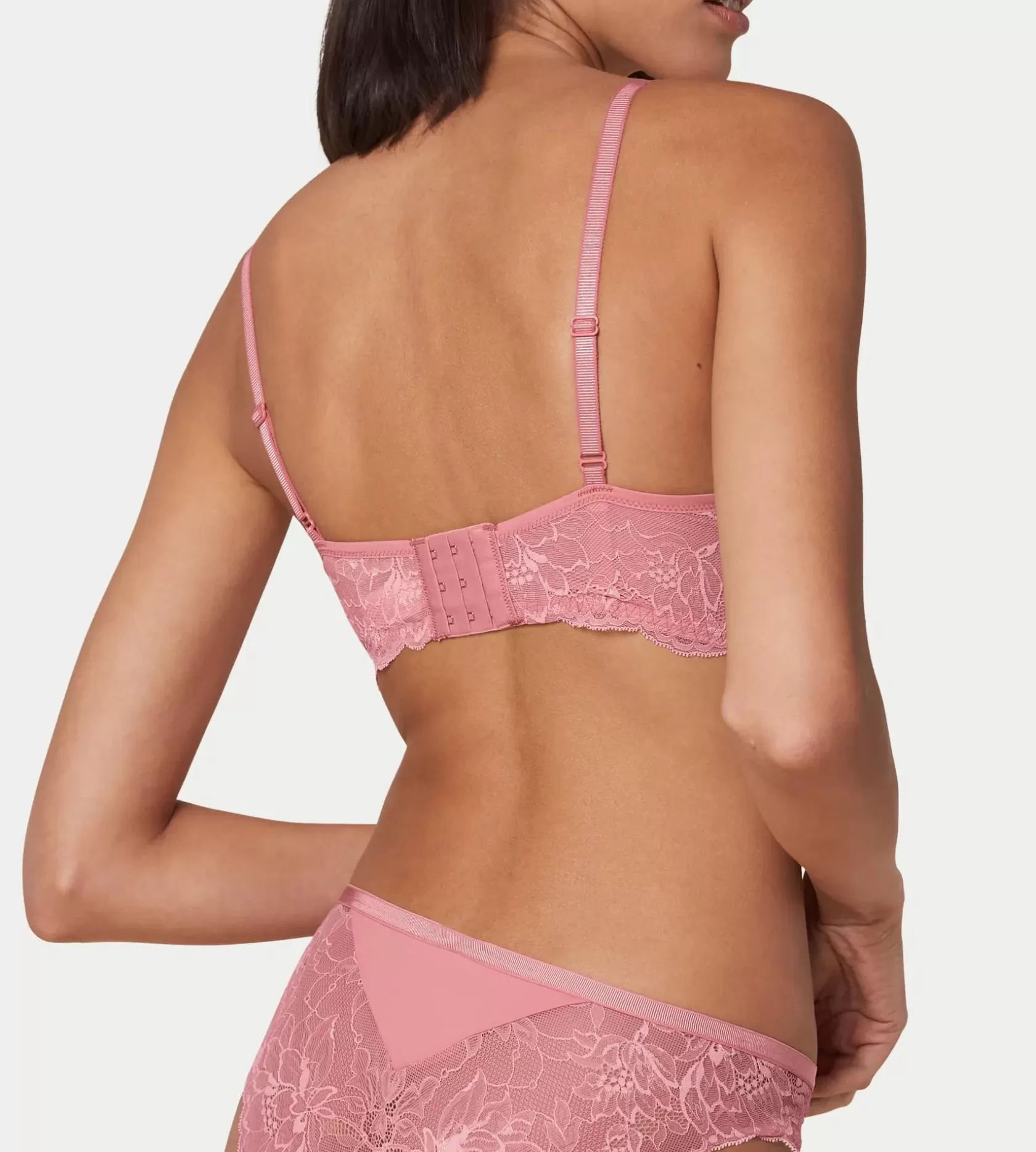 amourette_charm_5-23.webp Triumph AMOURETTE CHARM Sale