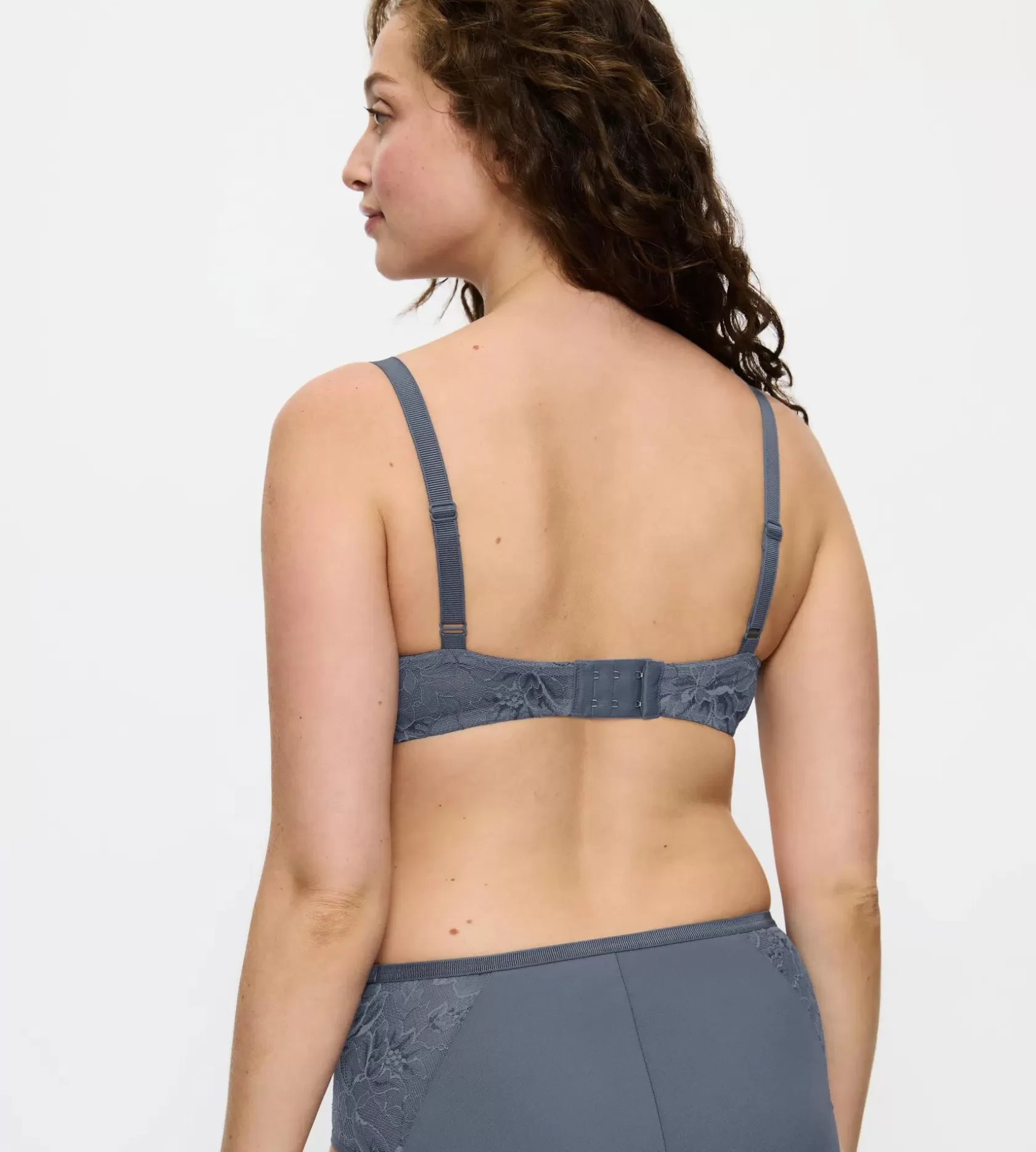 amourette_charm_5-45.webp Triumph AMOURETTE CHARM CloudyBlue New