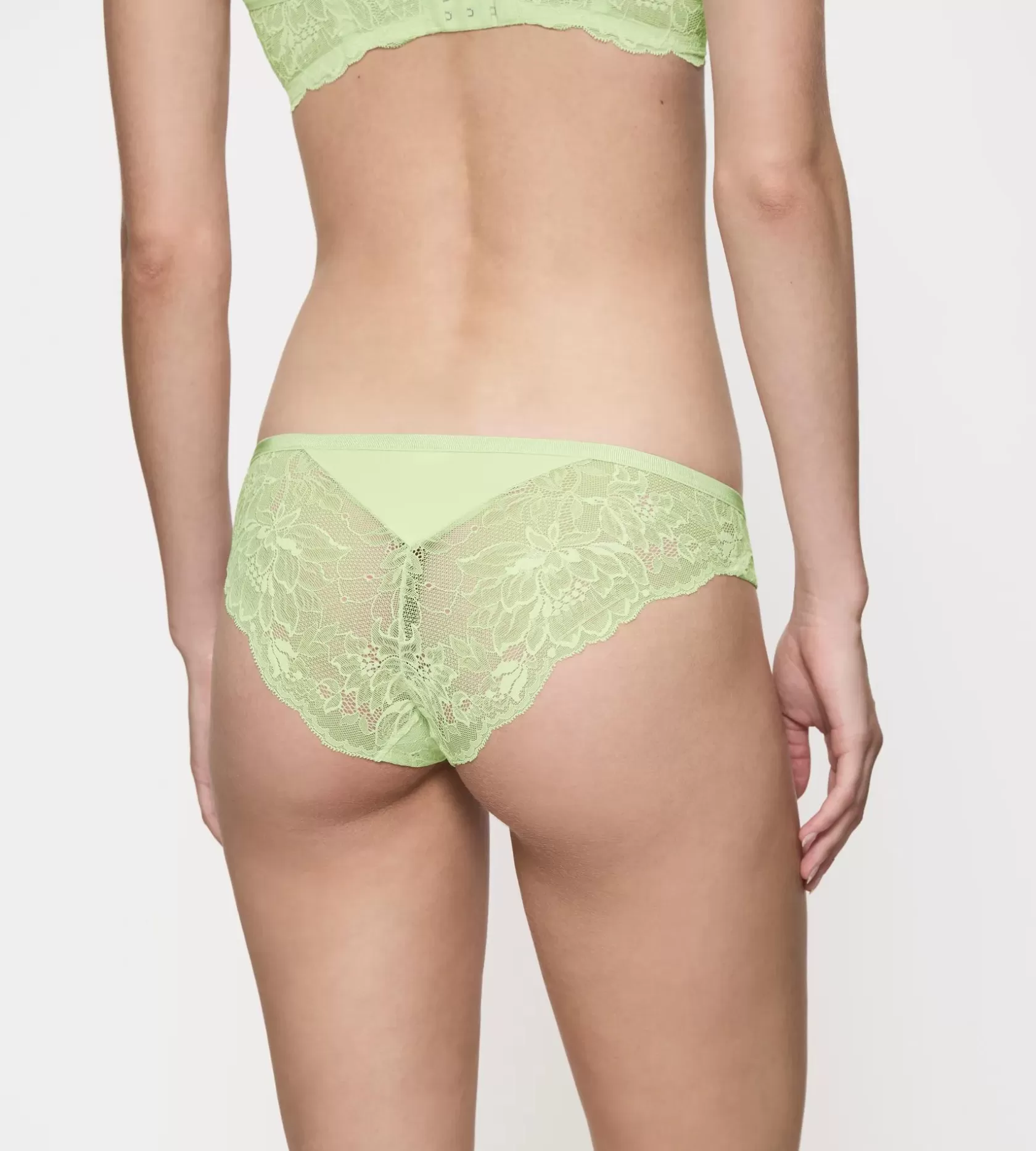amourette_charm_5-8.webp Triumph AMOURETTE CHARM Sherbetgreen Store