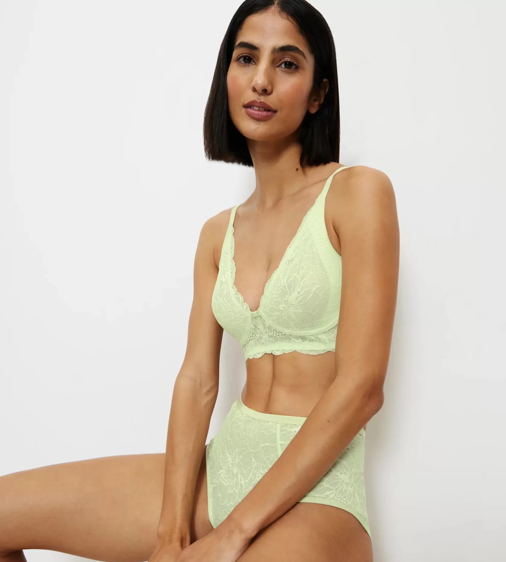 amourette_charm_6-27.webp Triumph AMOURETTE CHARM Sherbetgreen Outlet