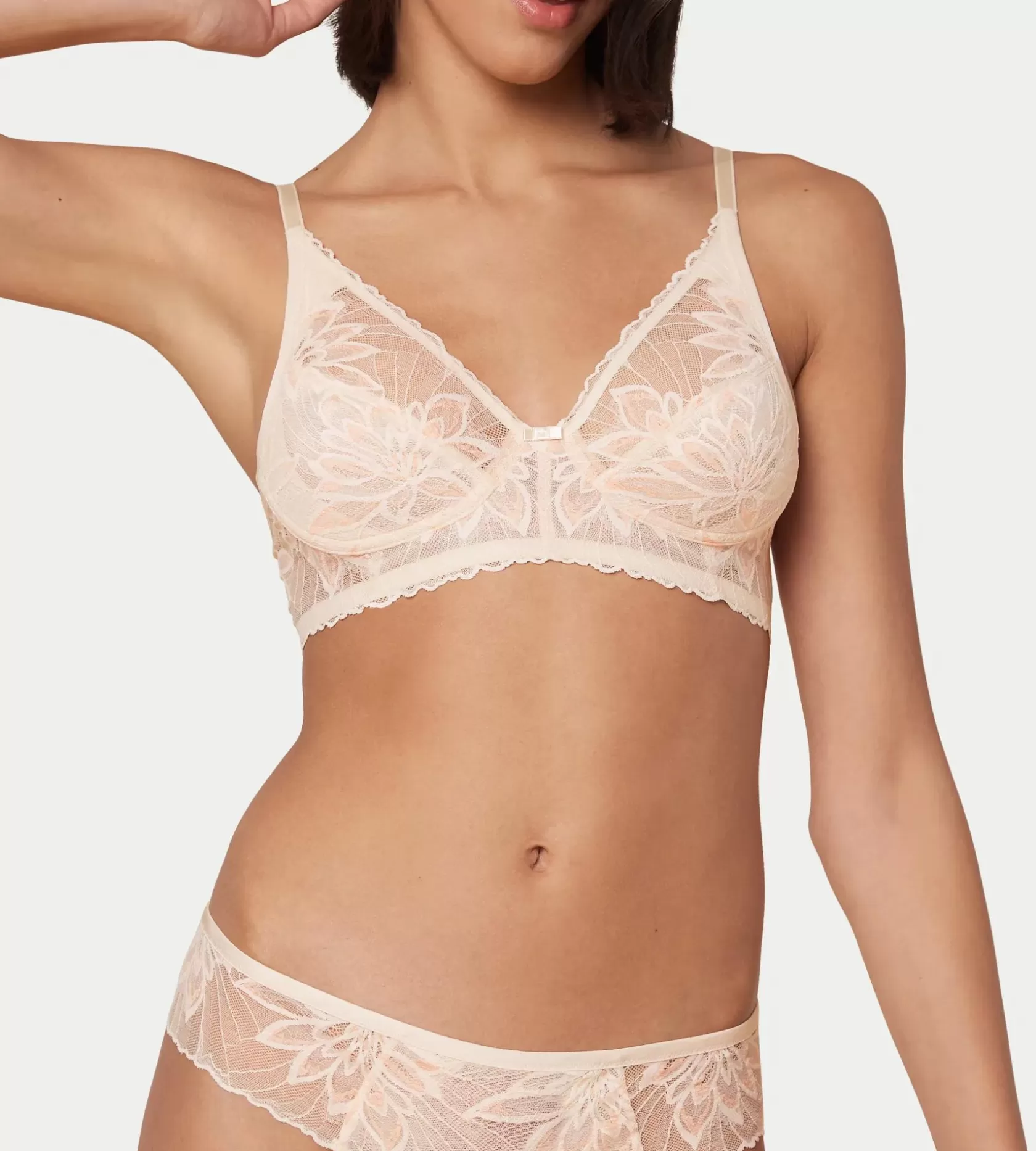 amourette_charm_delight_6-3.webp Triumph AMOURETTE CHARM DELIGHT Freshpowder Clearance