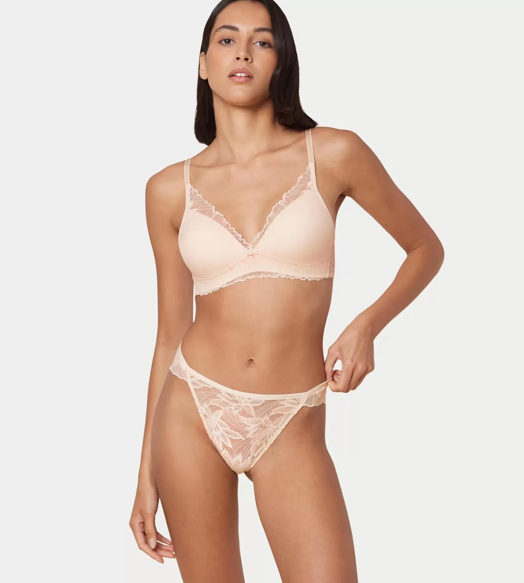 amourette_charm_delight_6.webp Triumph AMOURETTE CHARM DELIGHT Freshpowder Outlet