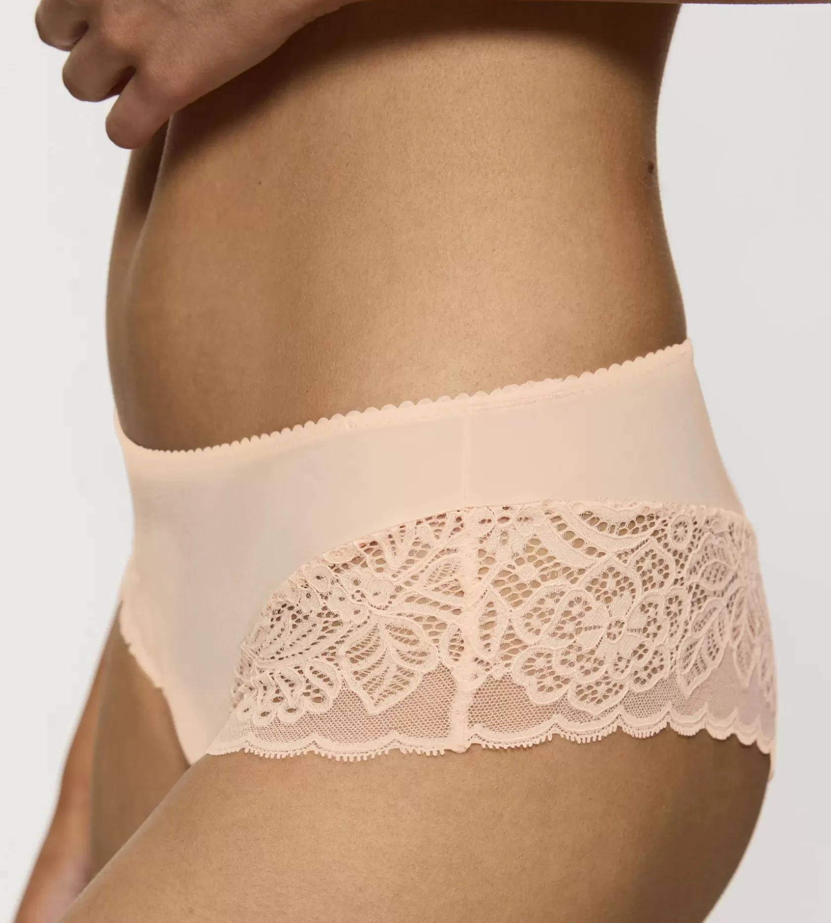 amourette_spotlight_7-1.webp Triumph AMOURETTE SPOTLIGHT OrangeHighlight Shop