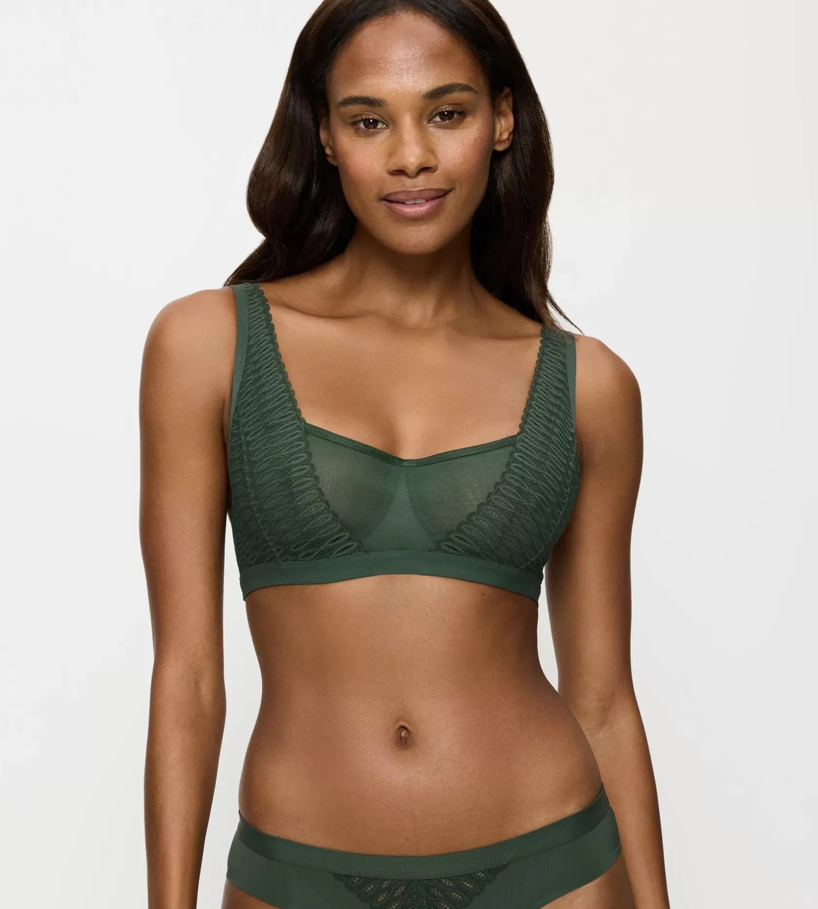 Triumph AURA SPOTLIGHT Greenkiss Best Sale