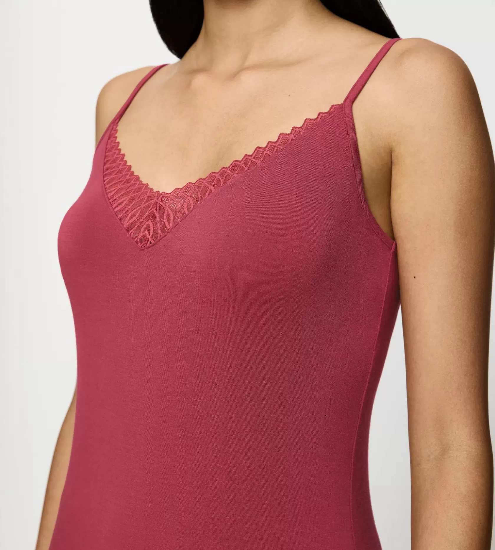 aura_spotlight_7.webp Triumph AURA SPOTLIGHT Strawberryallure Fashion