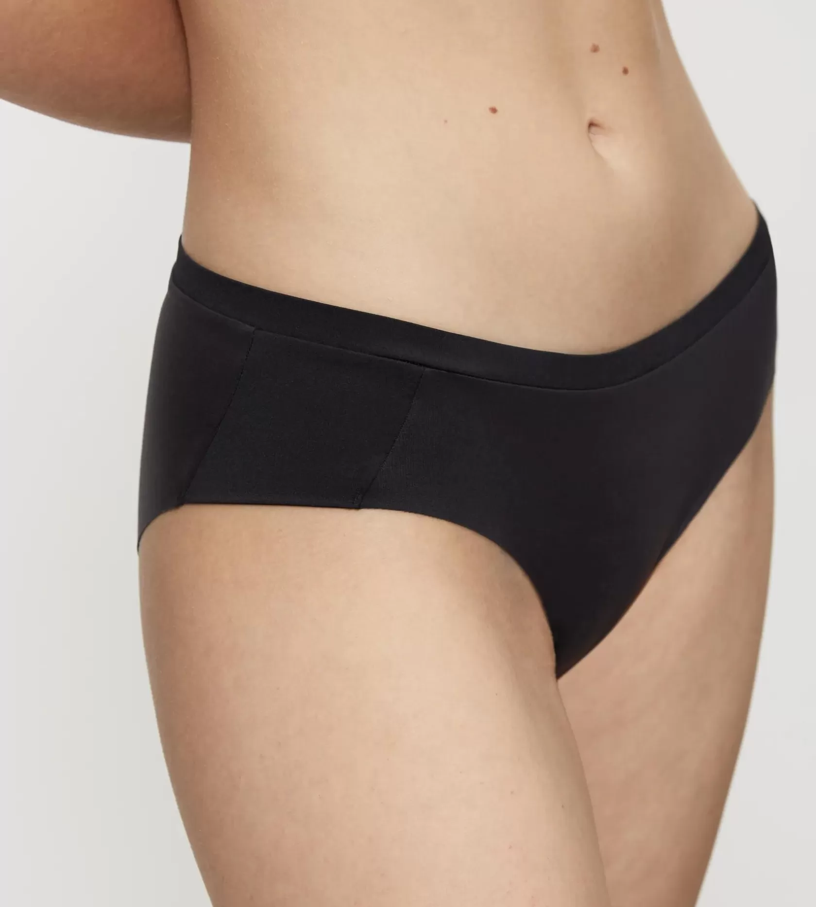 body_makeup_soft_touch_7-3.webp Triumph BODY MAKE-UP SOFT TOUCH Black Outlet