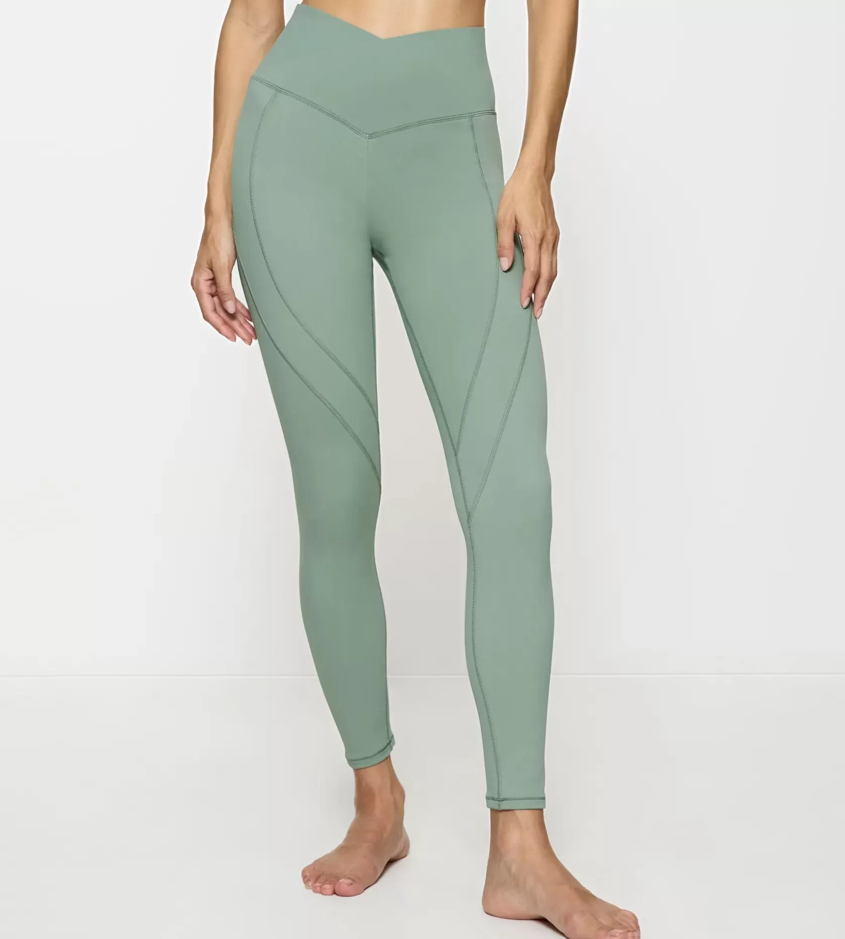 cardio_rtw_5-2.webp Triumph CARDIO RTW Abstinthe Store