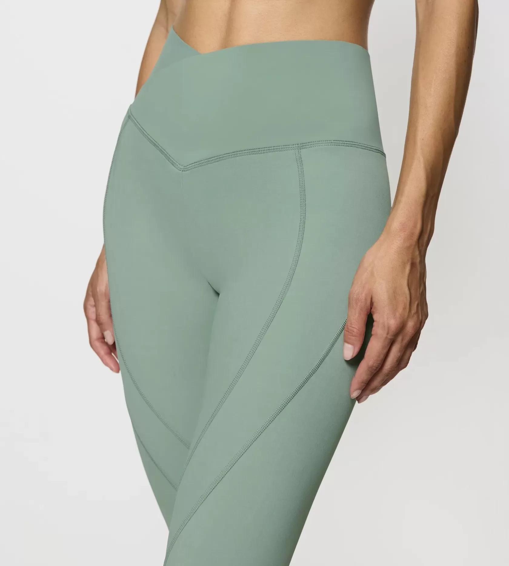 cardio_rtw_8-2.webp Triumph CARDIO RTW Abstinthe Store