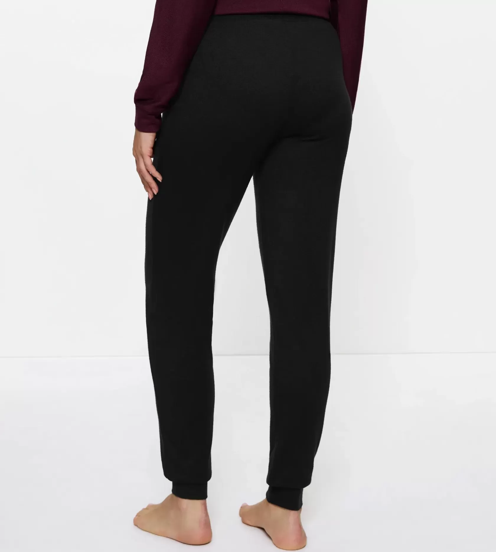 cozy_comfort_5-5.webp Triumph COZY COMFORT Black Best