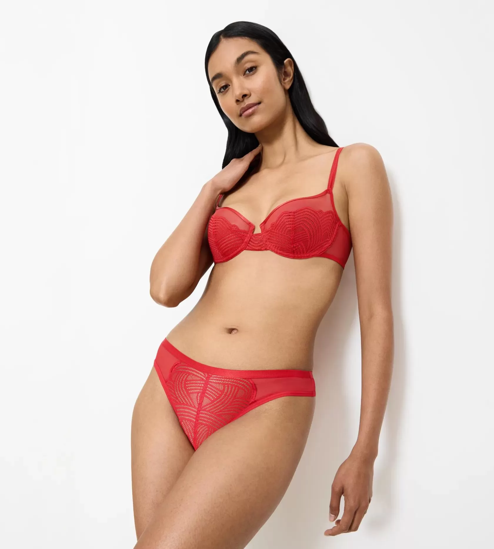 delightful_spotlight_6-6.webp Triumph DELIGHTFUL SPOTLIGHT Rouge Discount