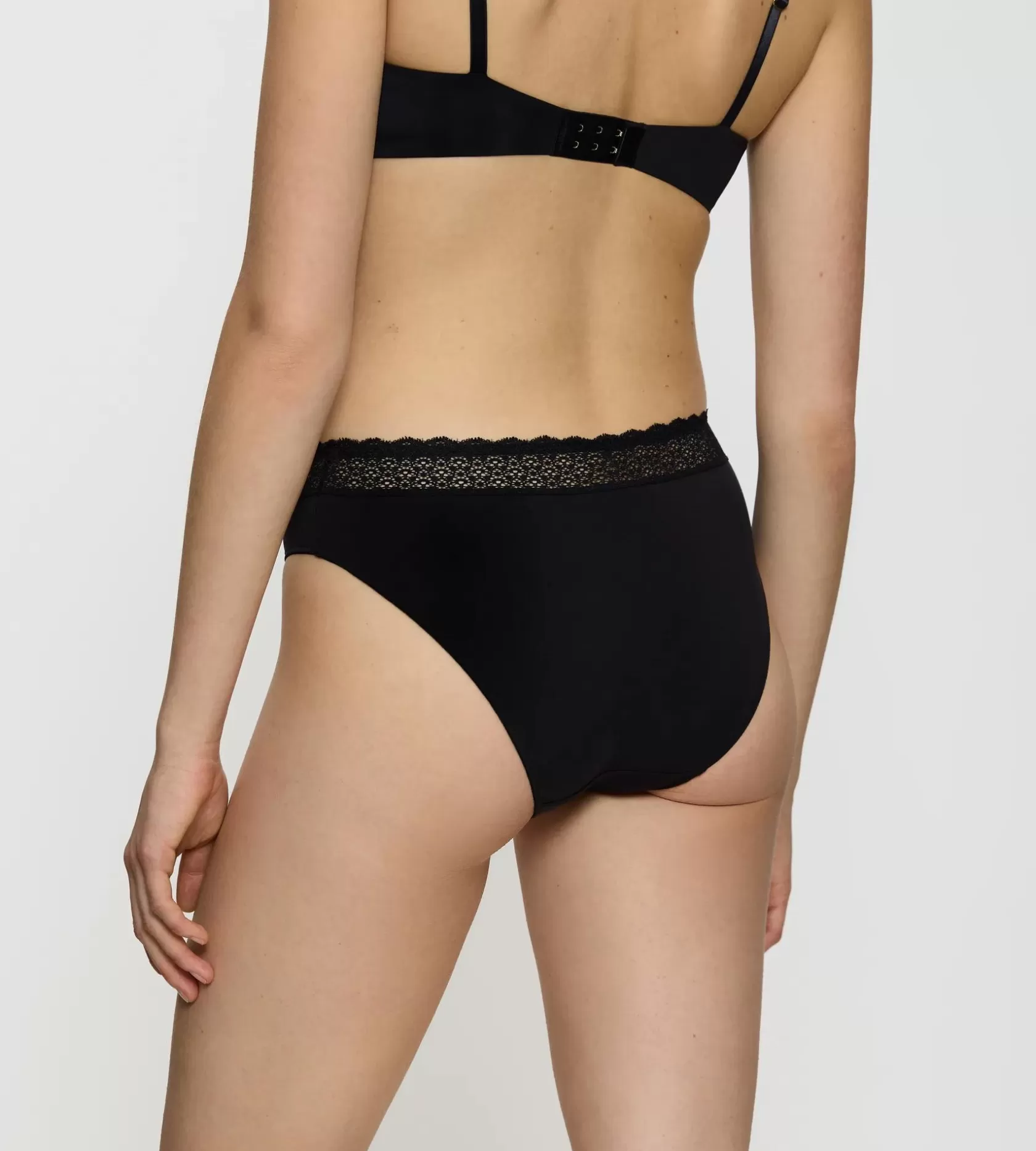 feel_of_modal_5-34.webp Triumph FEEL OF MODAL Black Best