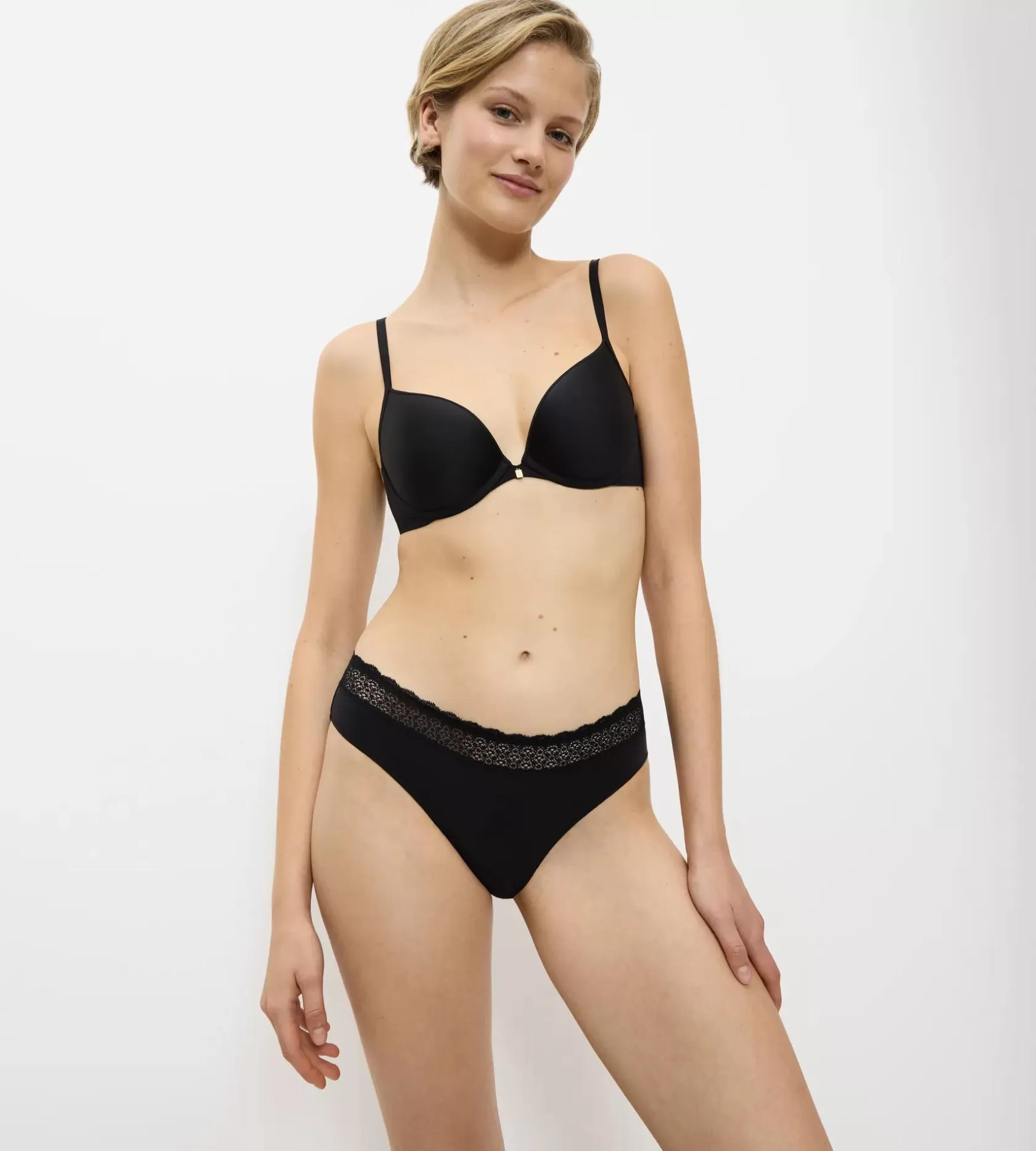 feel_of_modal_6-34.webp Triumph FEEL OF MODAL Black Best