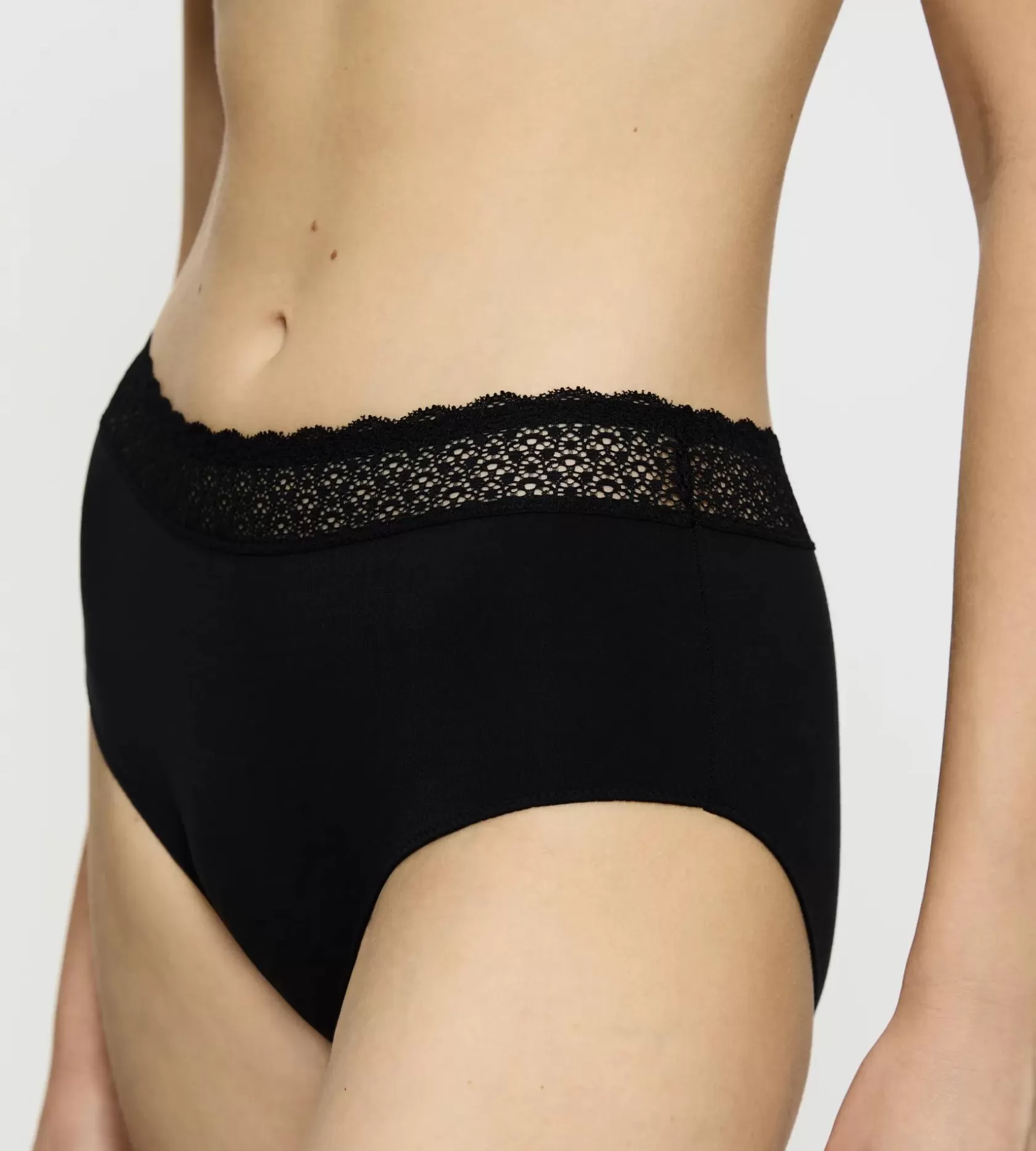 feel_of_modal_7-20.webp Triumph FEEL OF MODAL Black Fashion