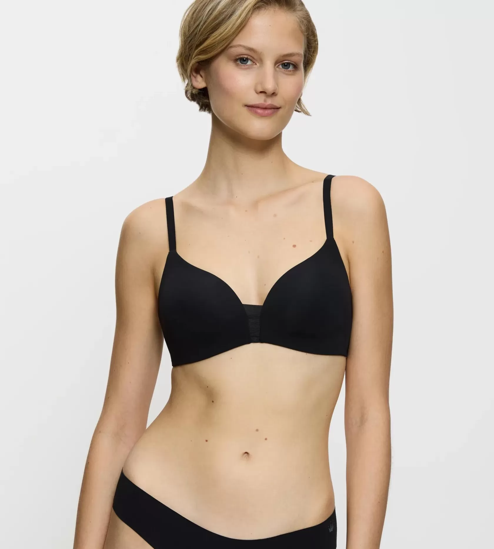 flex_smart_5-13.webp Triumph FLEX SMART Black Discount