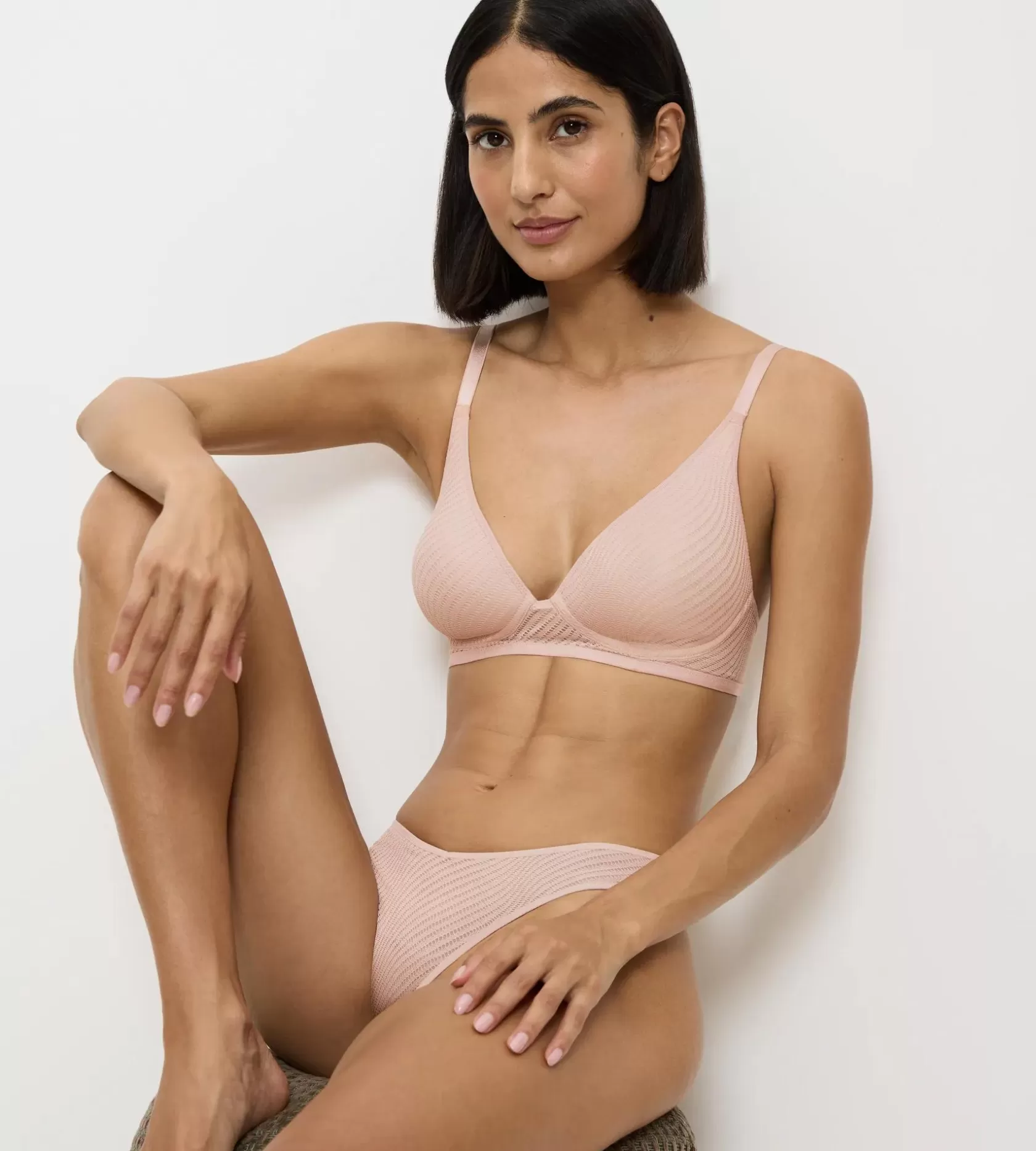 harmony_spotlight_6-17.webp Triumph HARMONY SPOTLIGHT FigPink Fashion