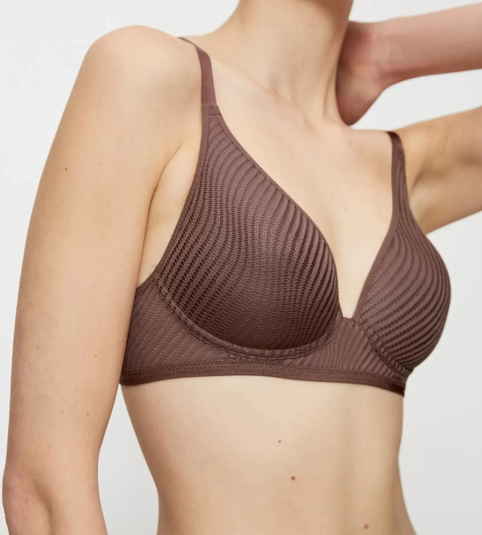 harmony_spotlight_7-12.webp Triumph HARMONY SPOTLIGHT CocoaSugar Fashion