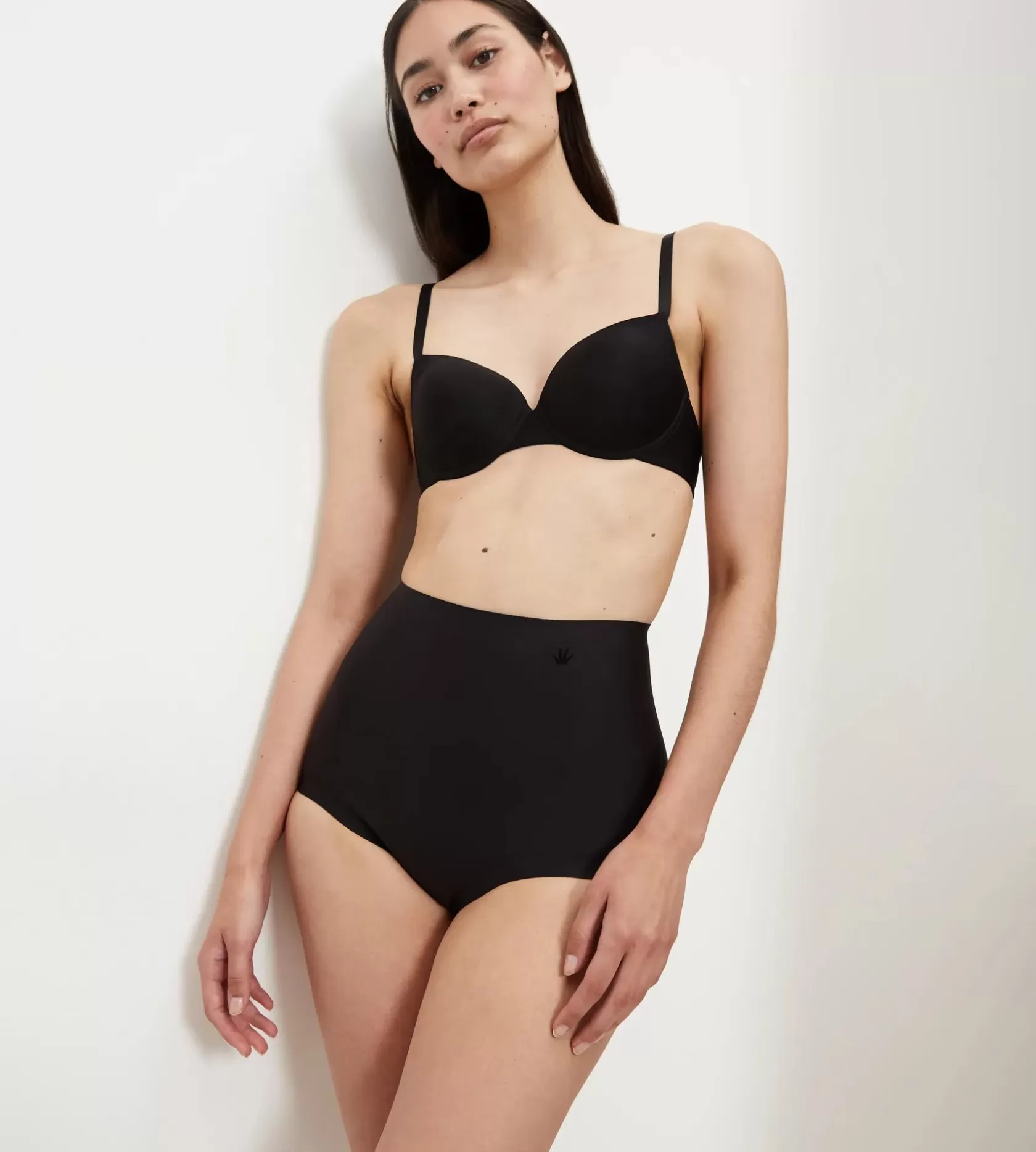 medium_shaping_series_6.webp Triumph MEDIUM SHAPING SERIES Black Best