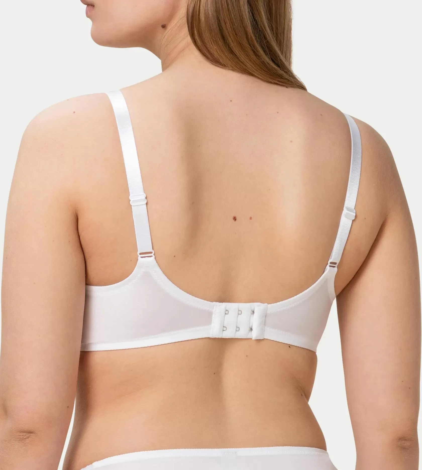 modern_finesse_5-6.webp Triumph MODERN FINESSE White Cheap