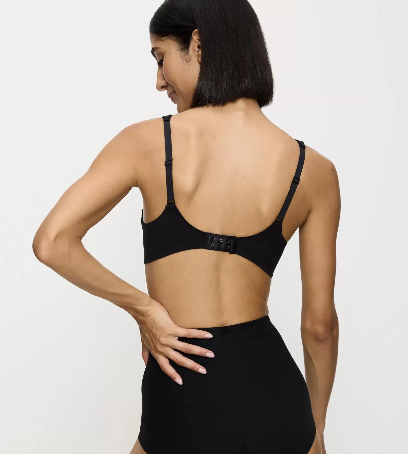 modern_lacecotton_5-10.webp Triumph MODERN LACE+COTTON Black Hot