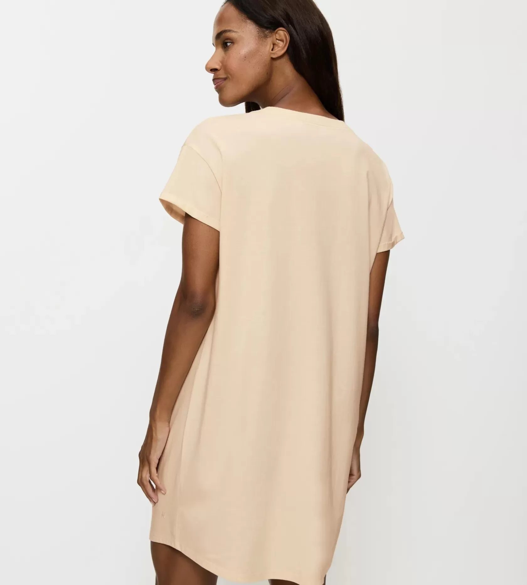 nightdresses_5-6.webp Triumph NIGHTDRESSES CreamyDream Cheap