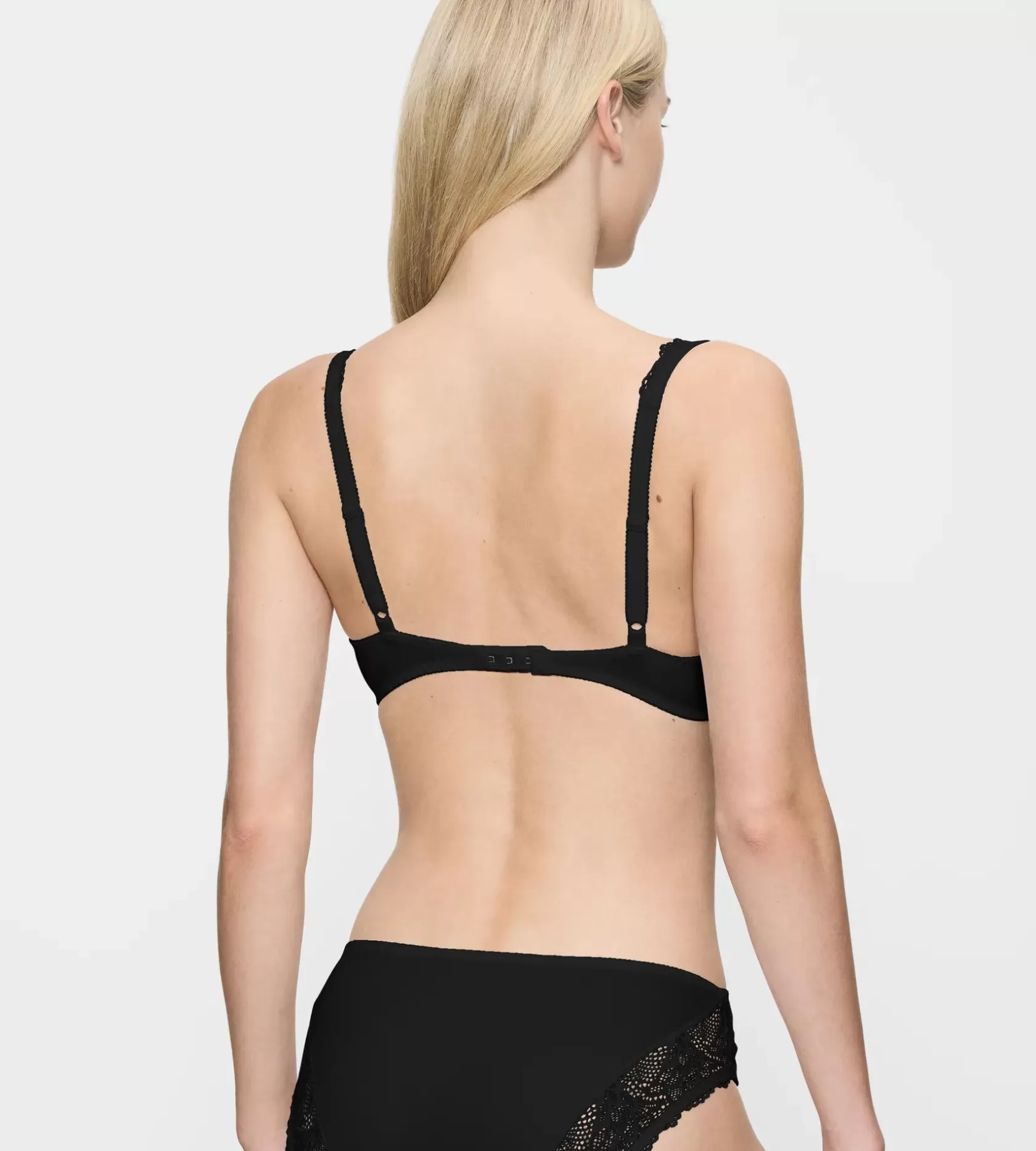 Triumph O - LIGHT PAONETTE T Black Outlet