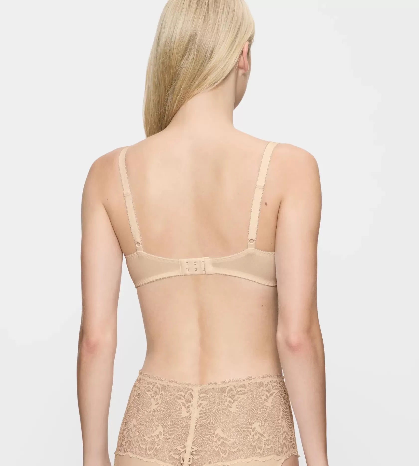 Triumph O - LIGHT PAONETTE T NudeBeige Store