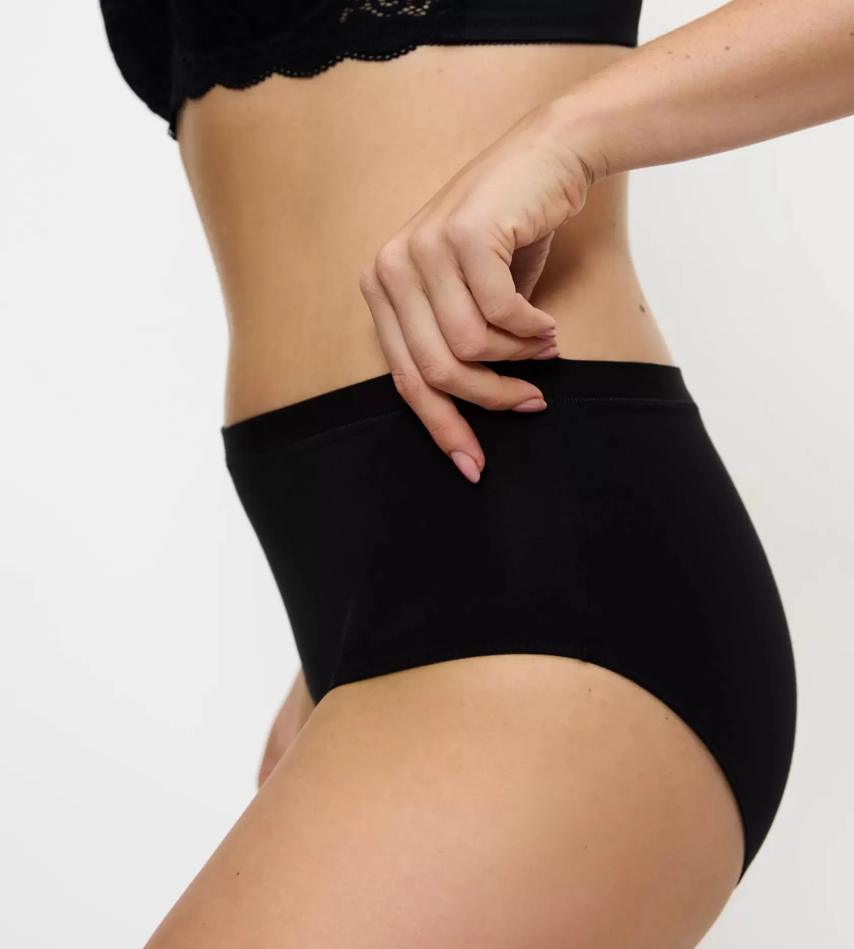 sense_of_modal_8-1.webp Triumph SENSE OF MODAL Black Outlet