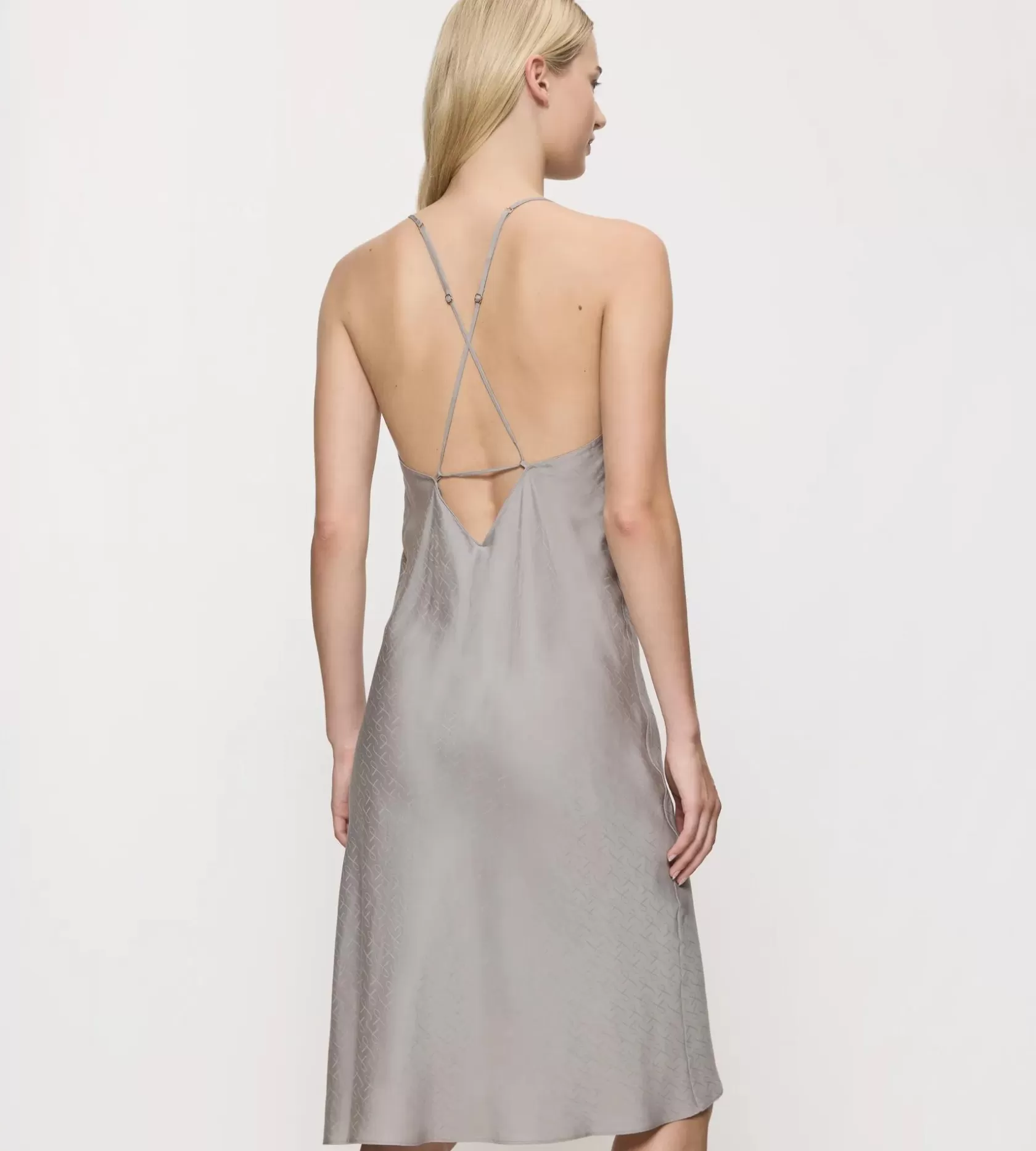 silky_sensuality_5-10.webp Triumph SILKY SENSUALITY Silentgrey Clearance