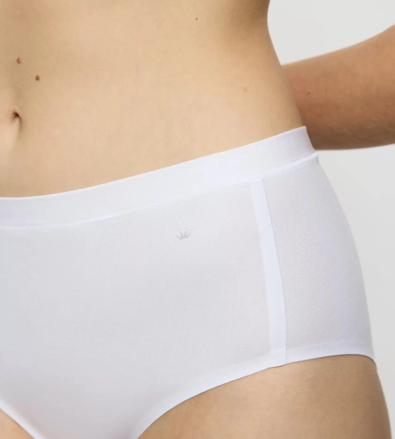 smart_natural_7-12.webp Triumph SMART NATURAL White Best