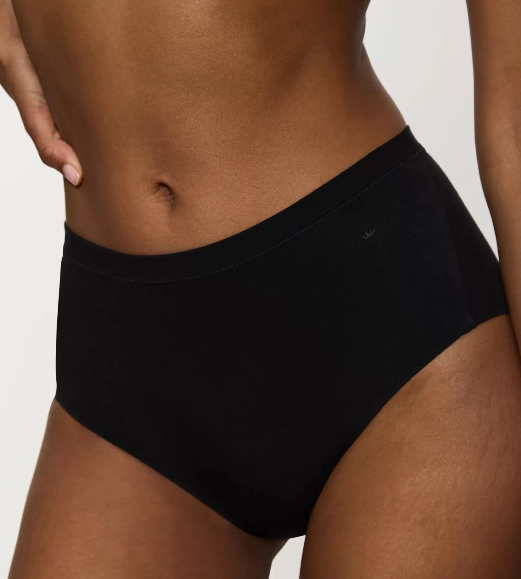 smart_natural_8-1.webp Triumph SMART NATURAL Black Hot