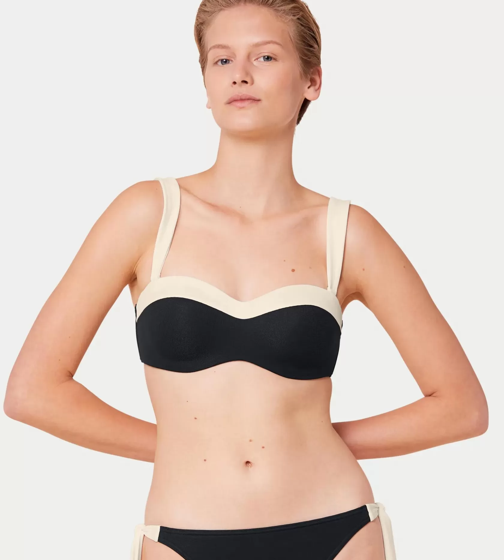 Triumph SUMMER GLOW Black Clearance