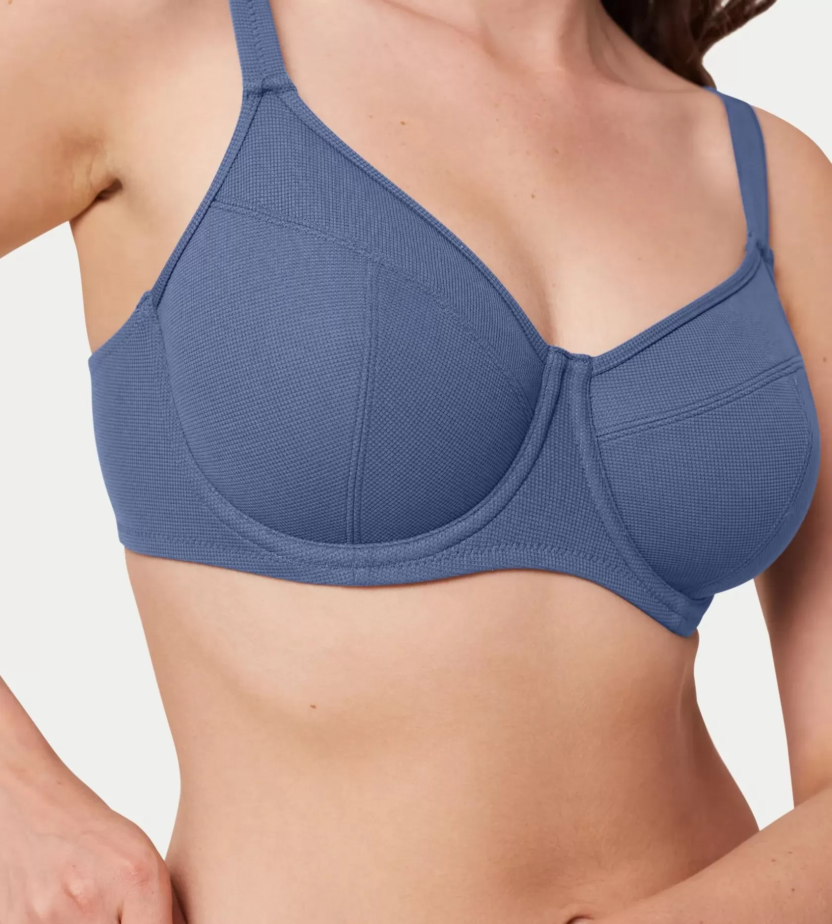 summer_glow_7-7.webp Triumph SUMMER GLOW Atlantis Hot