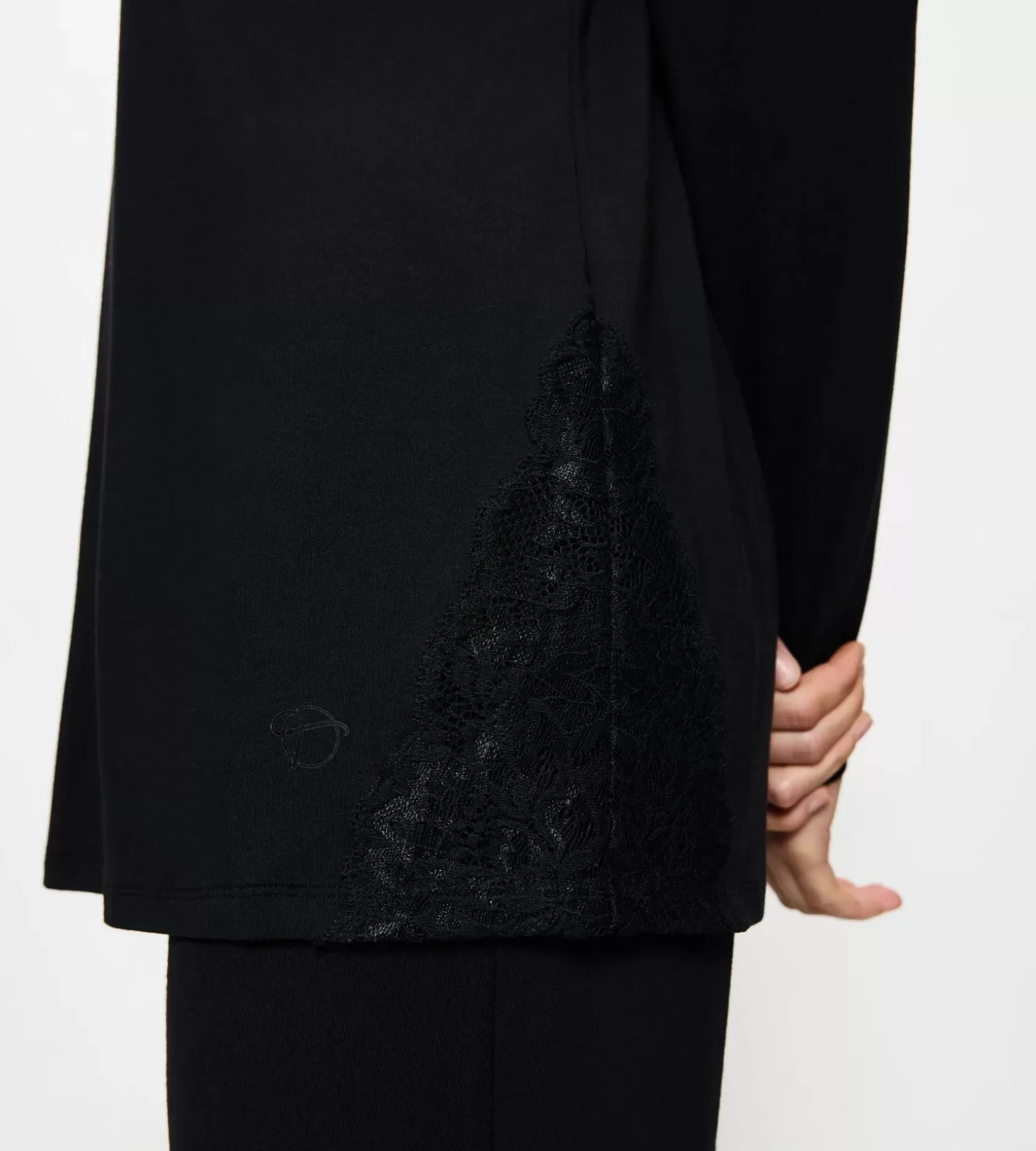 timeless_sensuality_7-7.webp Triumph TIMELESS SENSUALITY Black Cheap