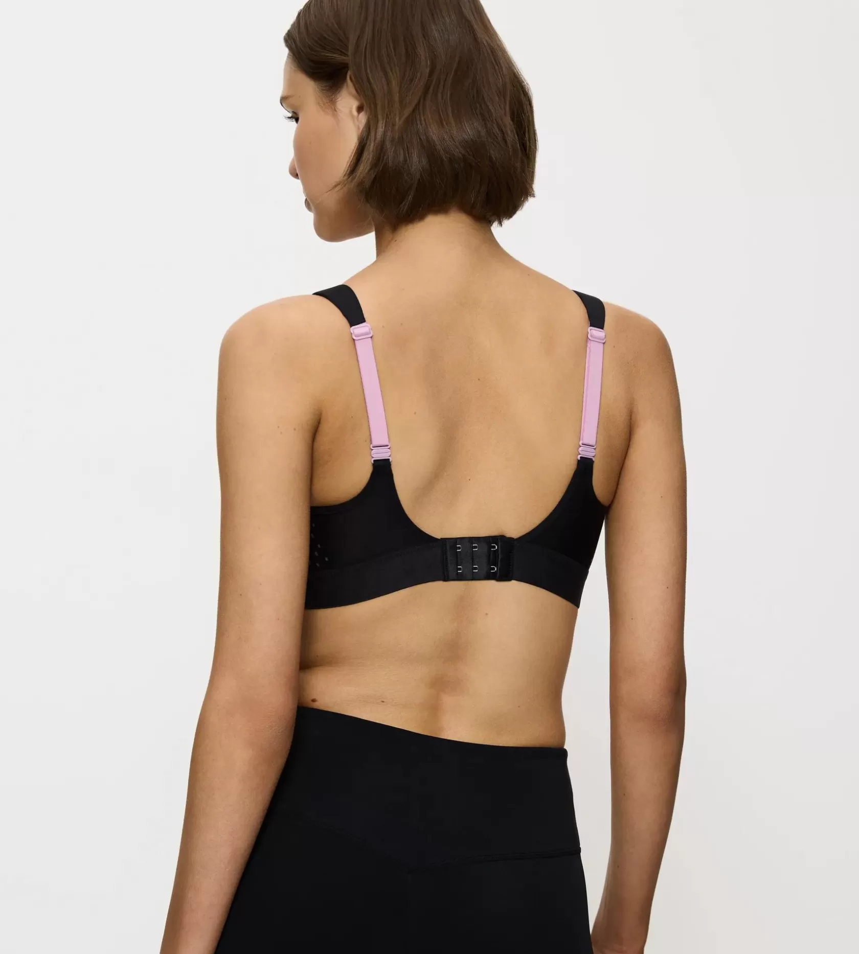 triaction_extreme_lite_5-2.webp Triumph TRIACTION EXTREME LITE Black Shop