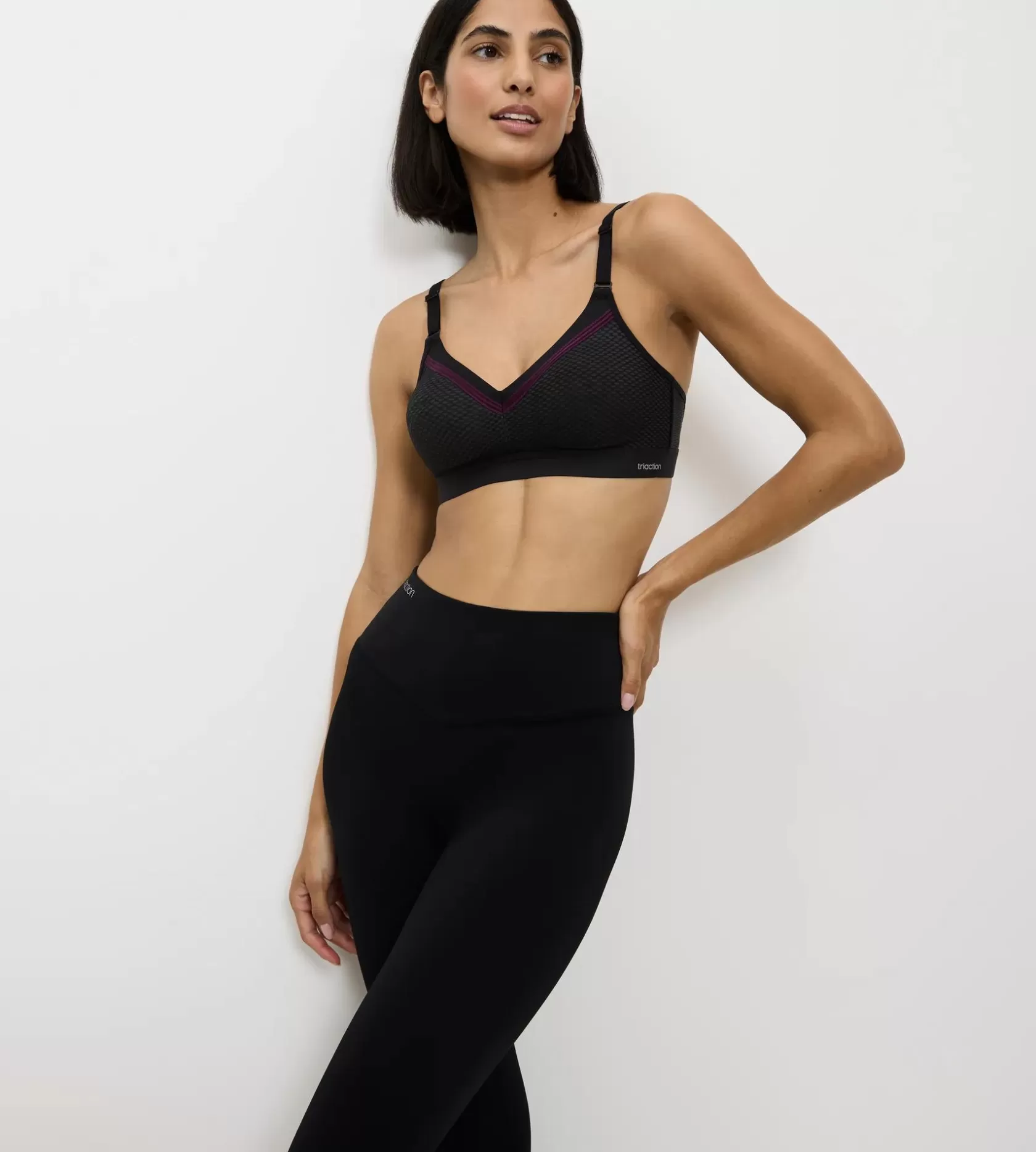 triaction_free_motion_6-1.webp Triumph TRIACTION FREE MOTION Black Outlet