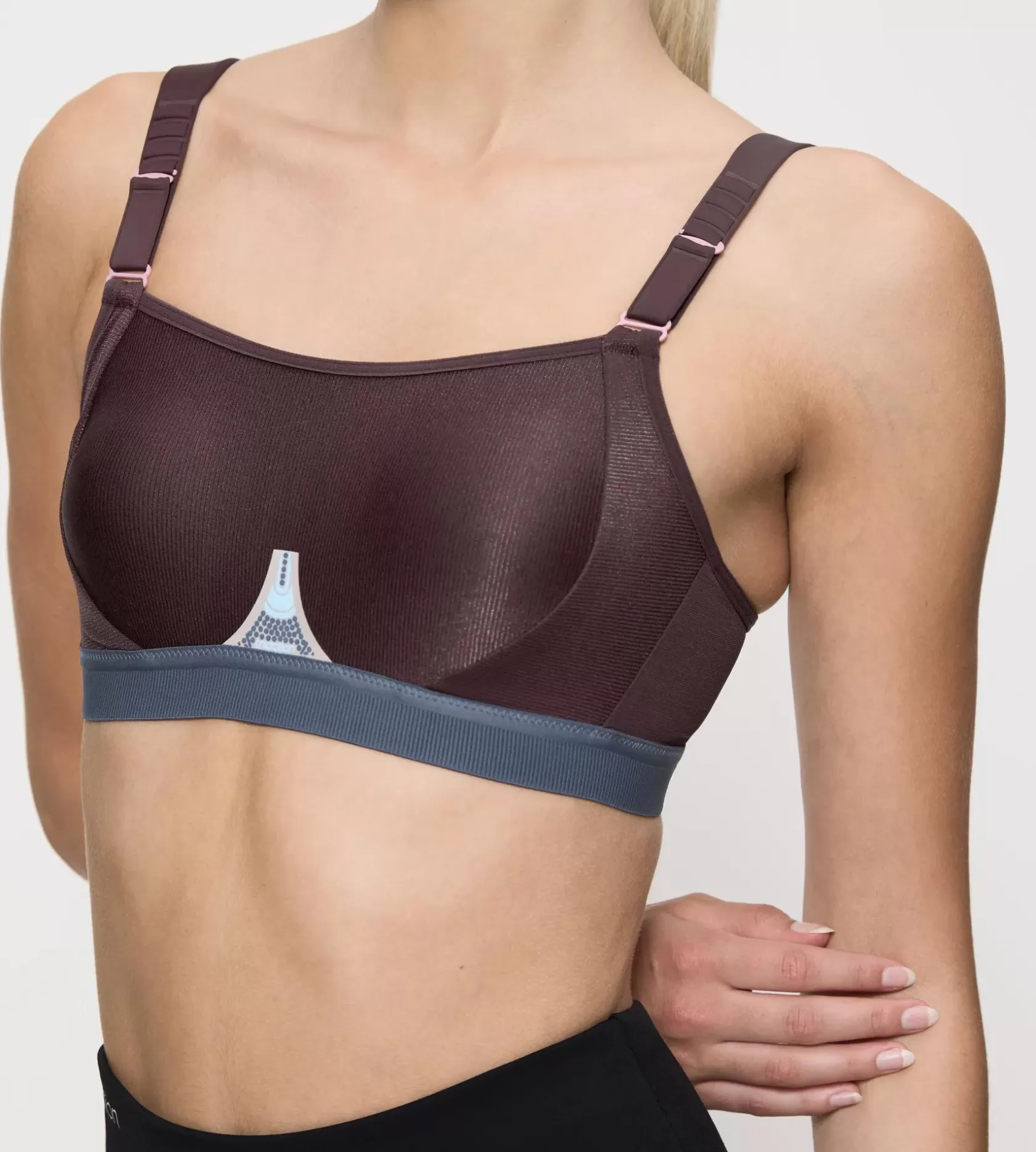 triaction_gravity_lite_8-2.webp Triumph TRIACTION GRAVITY LITE Burgundy Clearance