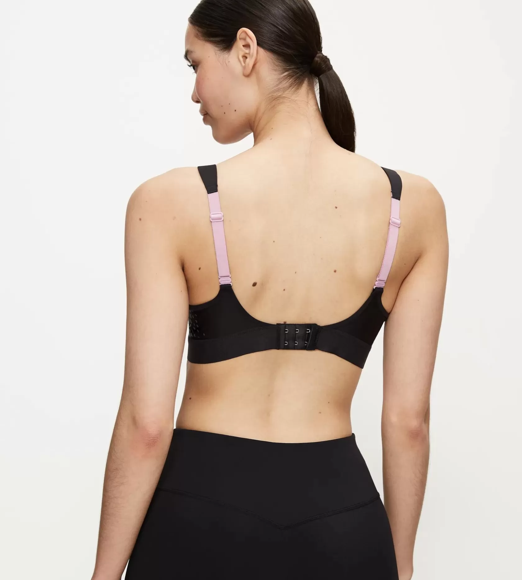 triaction_hybrid_lite_5-1.webp Triumph TRIACTION HYBRID LITE Black Sale