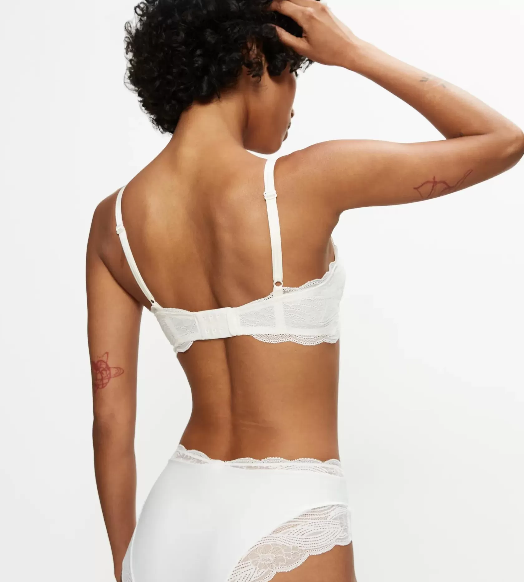 triumph_lift_smart_5-8.webp Triumph LIFT SMART EcruWhite Best Sale