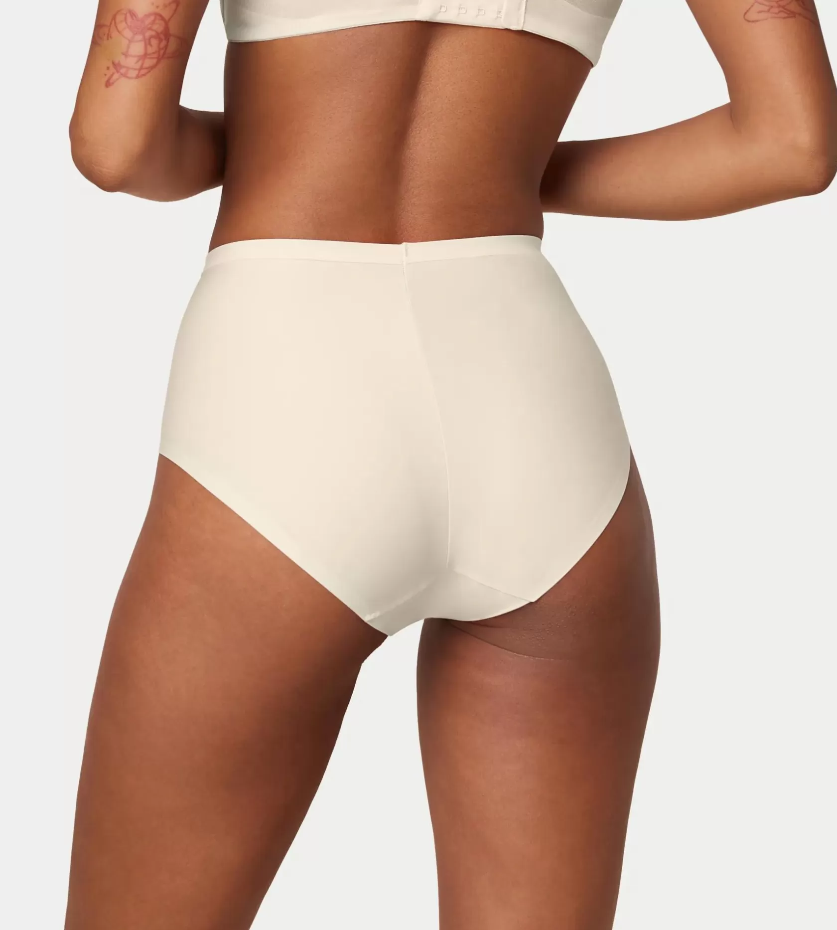 triumph_shape_smart_5-2.webp Triumph SHAPE SMART Papiro Flash Sale