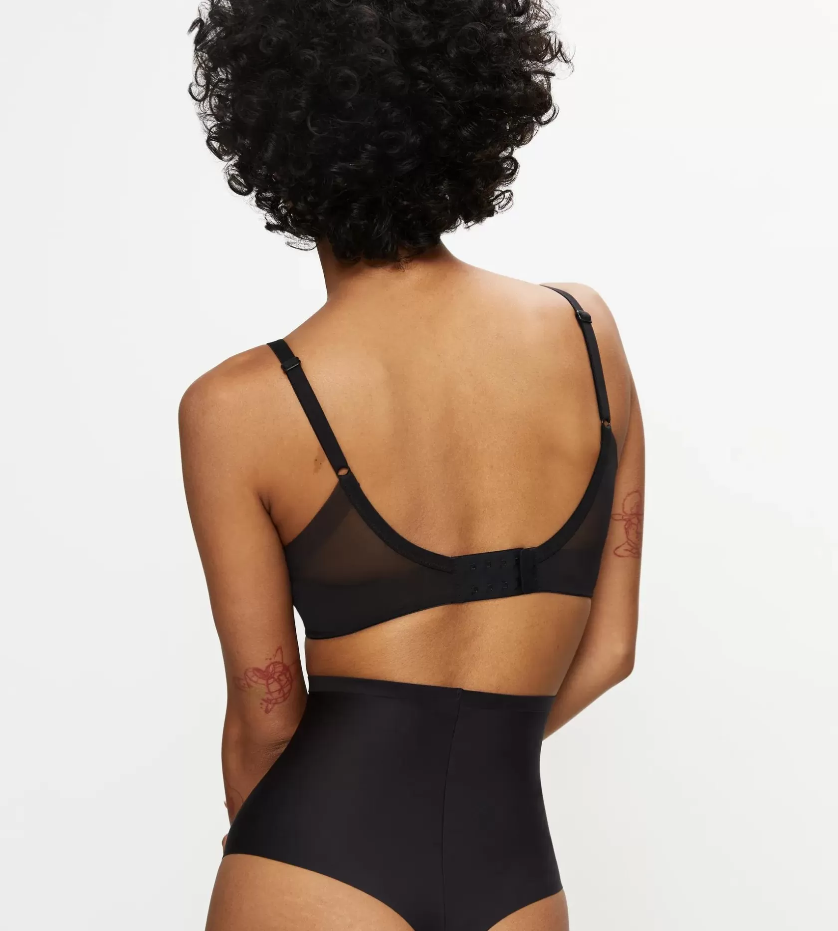 triumph_shape_smart_5-21.webp Triumph SHAPE SMART Black Shop