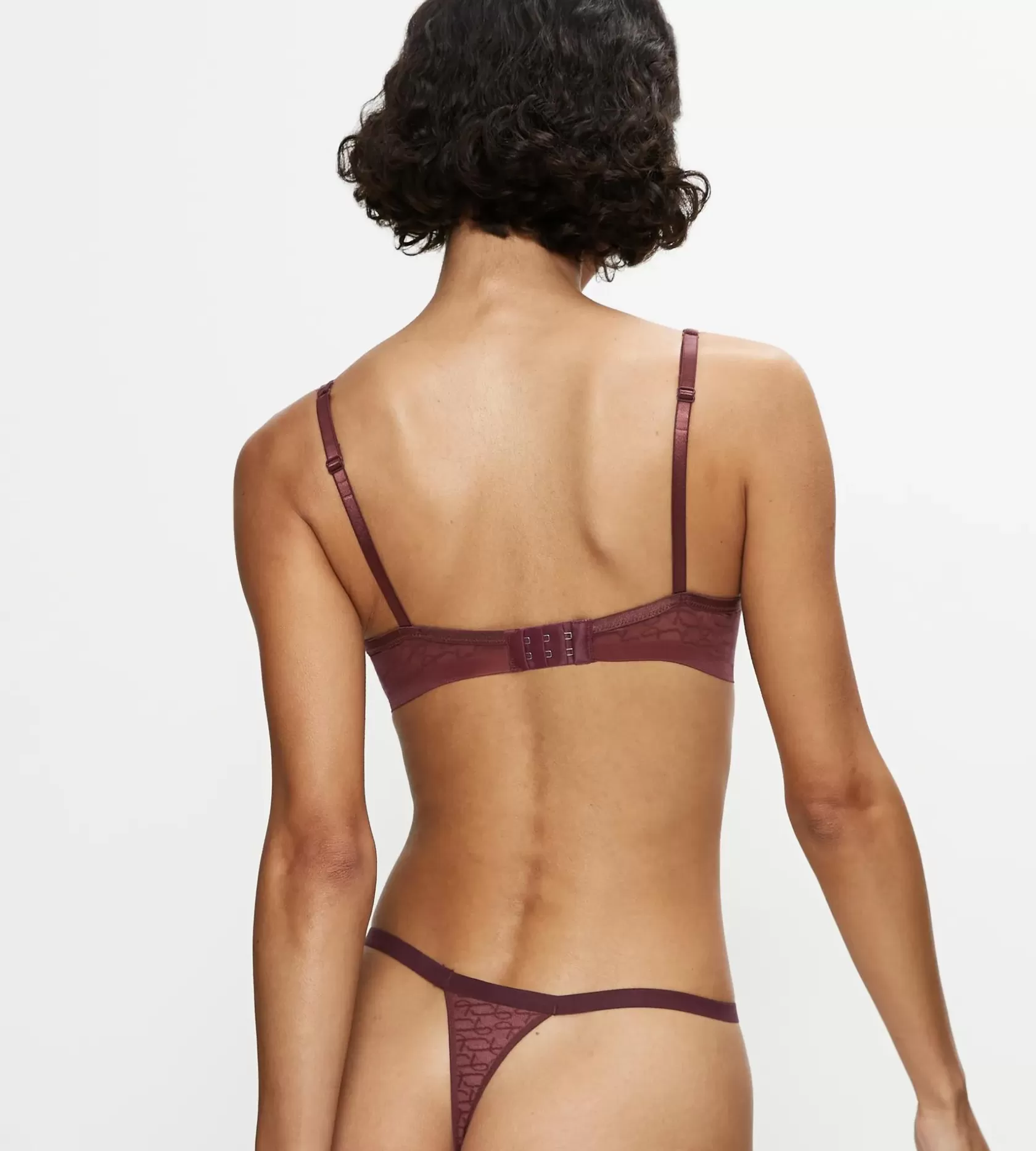 triumph_signature_sheer_5-14.webp Triumph SIGNATURE SHEER Decadentchocolate Best Sale