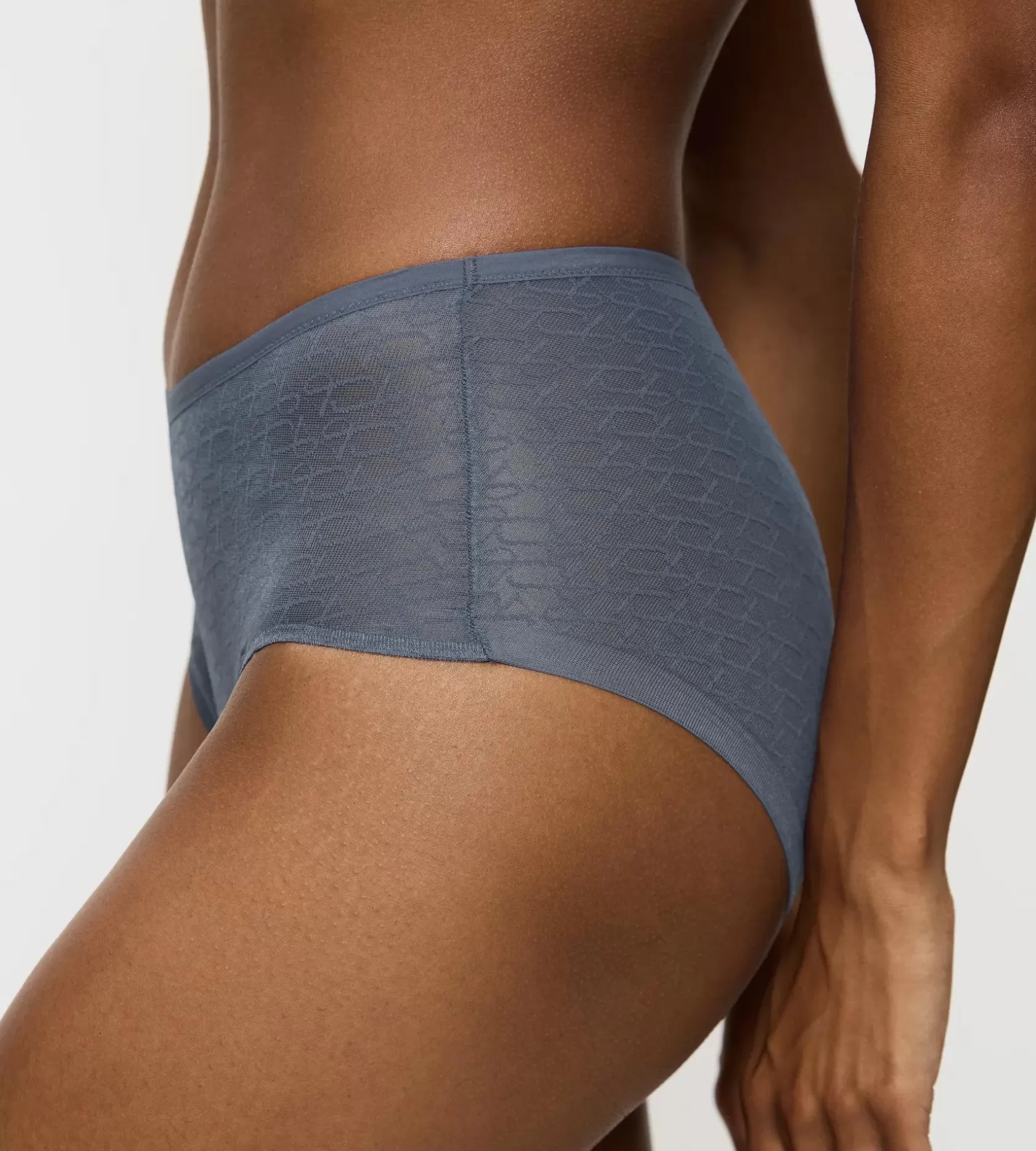 triumph_signature_sheer_7-4.webp Triumph SIGNATURE SHEER CloudyBlue Flash Sale