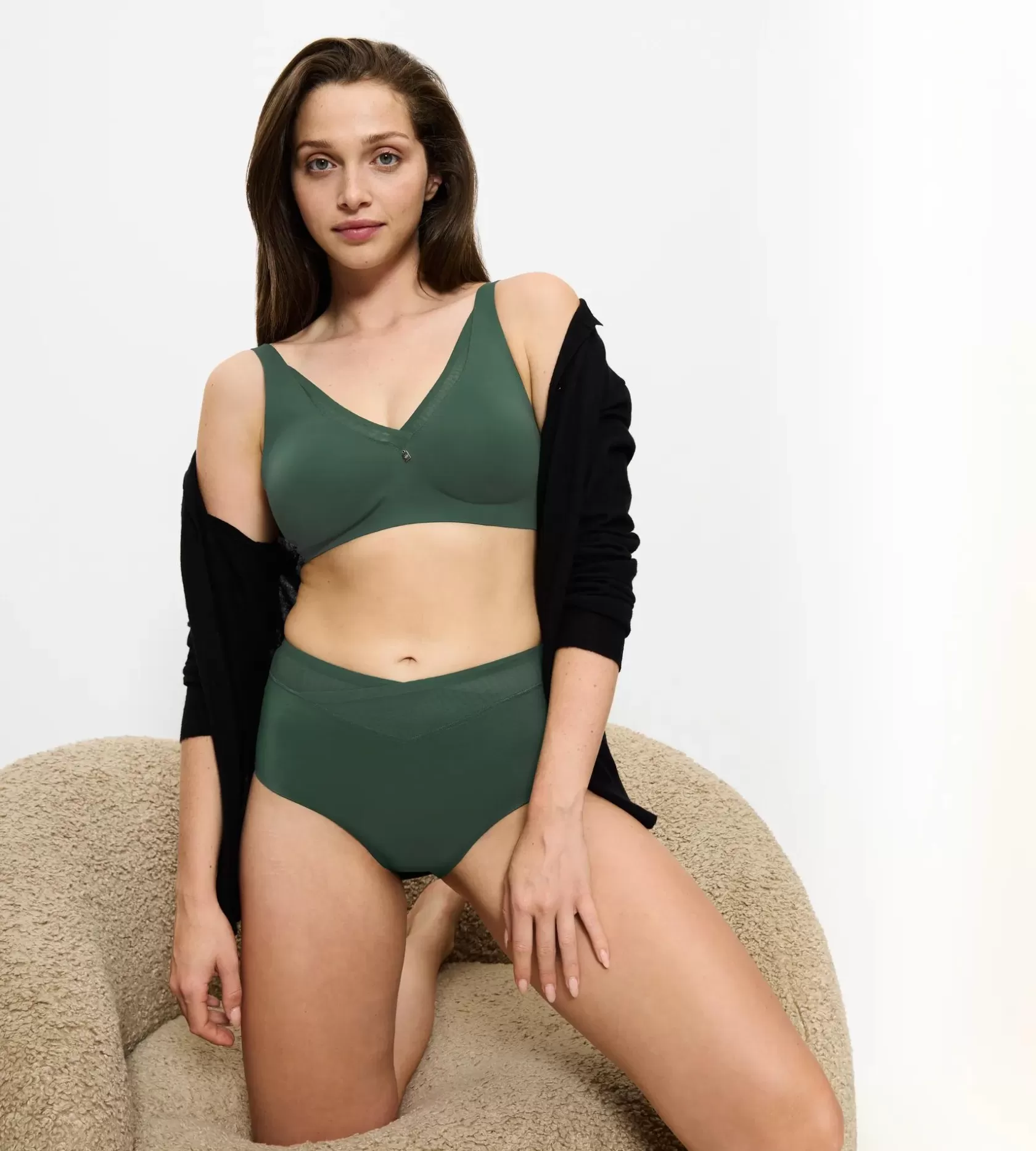 true_shape_sensation_6-6.webp Triumph TRUE SHAPE SENSATION Greenkiss Best Sale